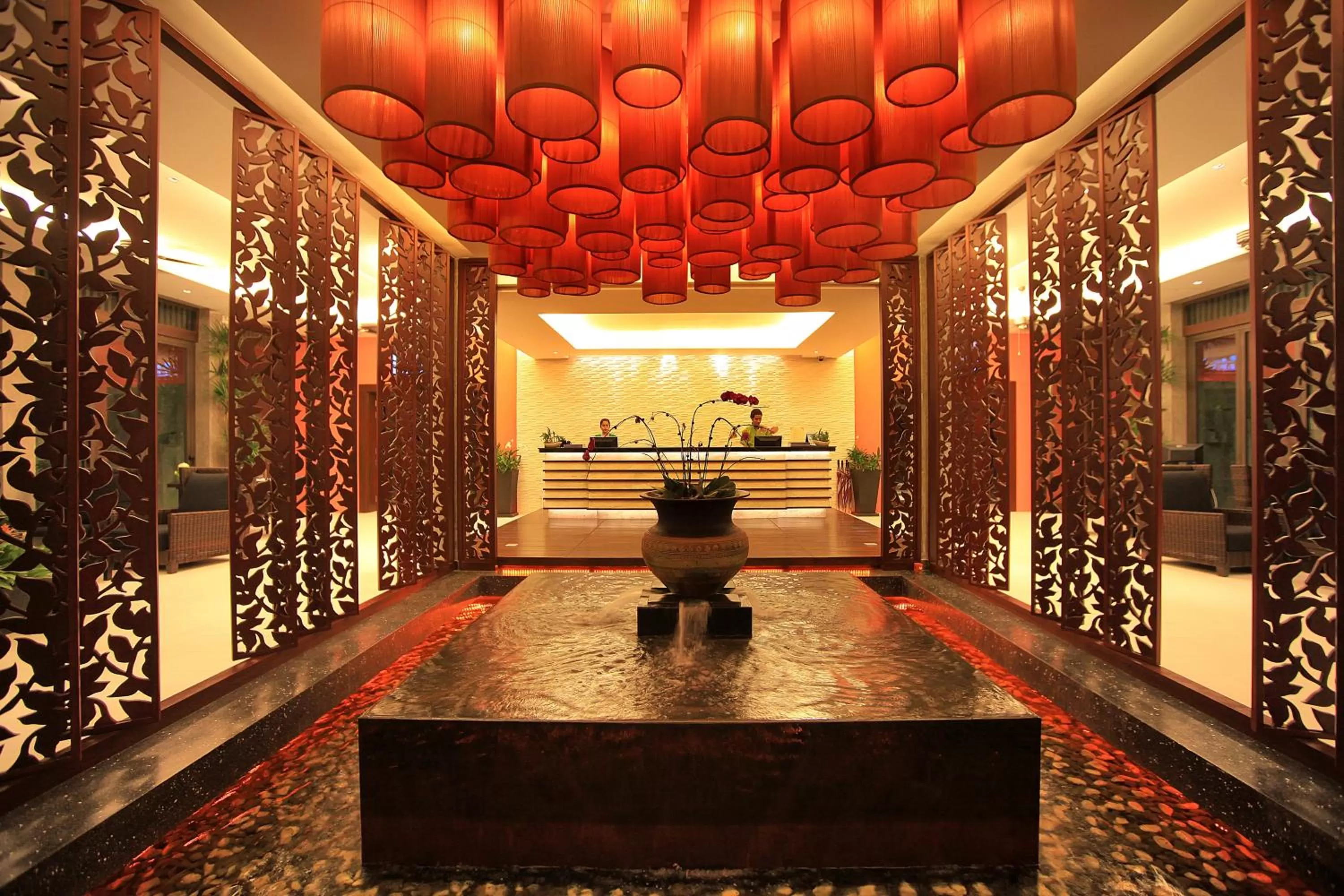 Lobby or reception in Wyndham Sea Pearl Resort, Phuket