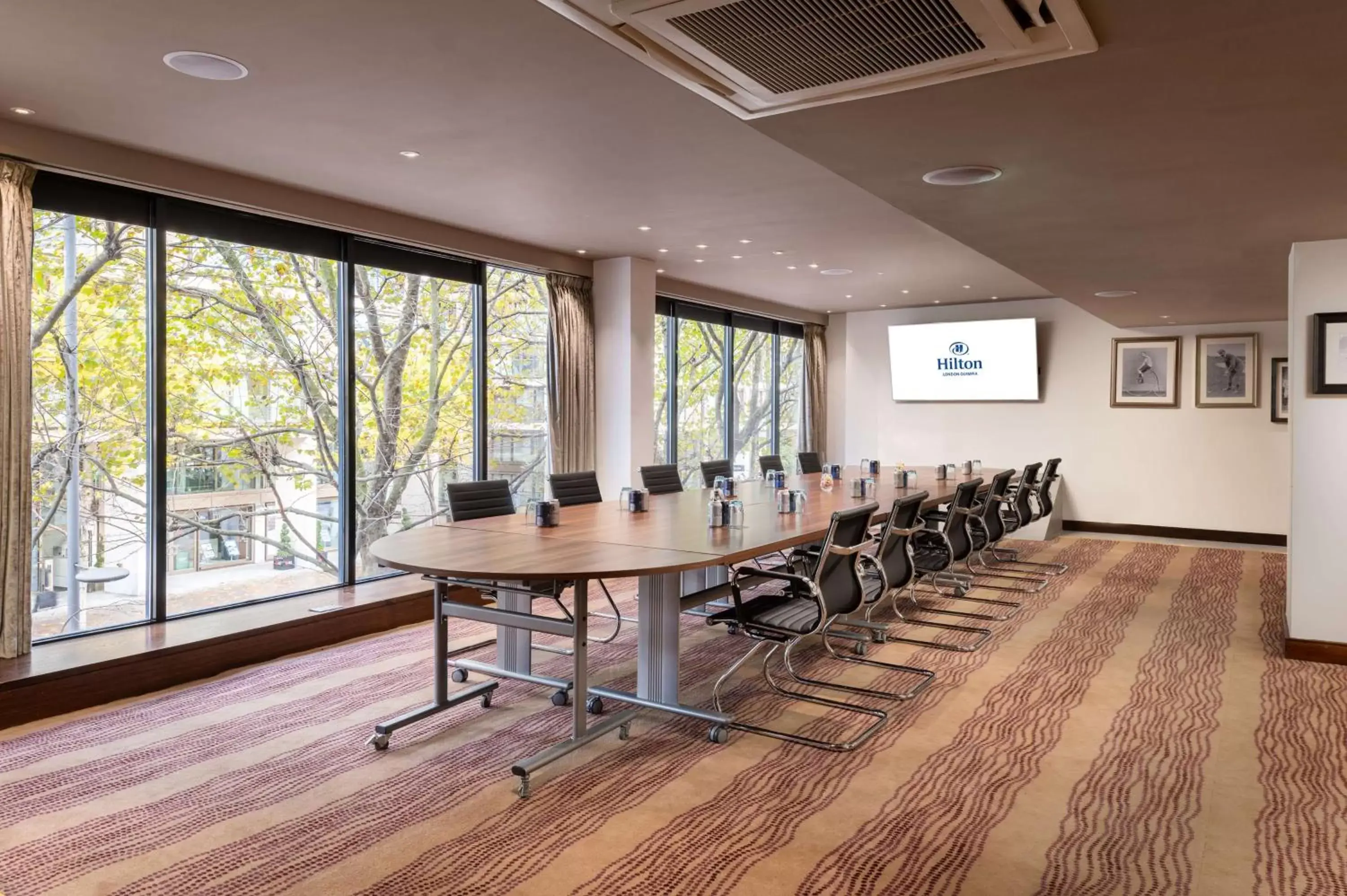 Meeting/conference room in Hilton London Olympia