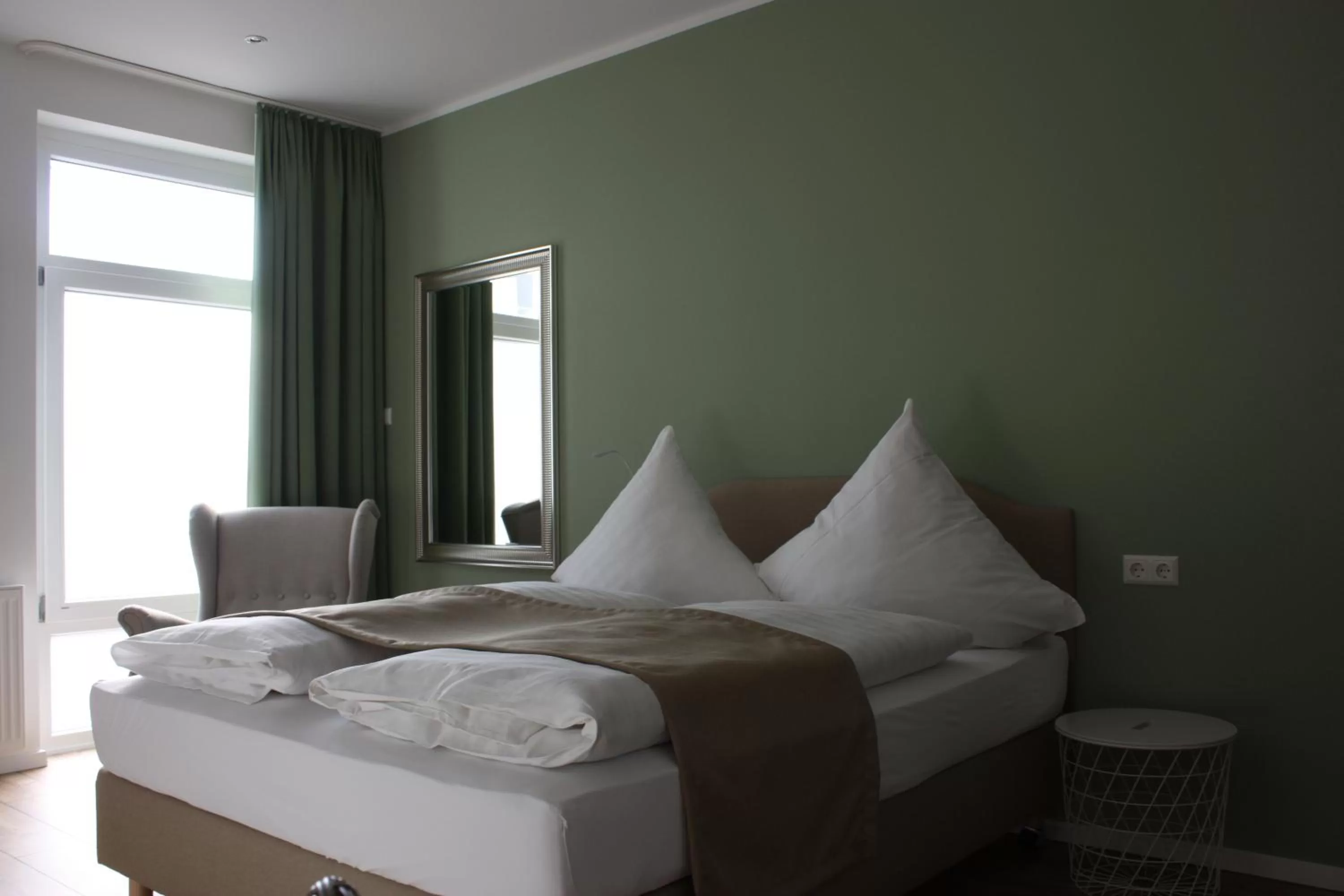 Bed in Hotel Grüner Baum