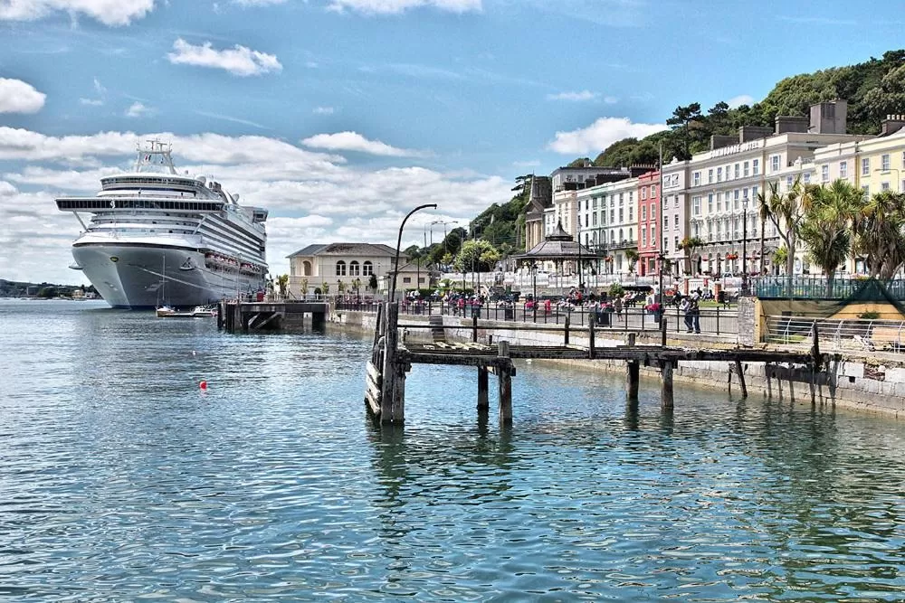 Nearby landmark in Commodore Hotel