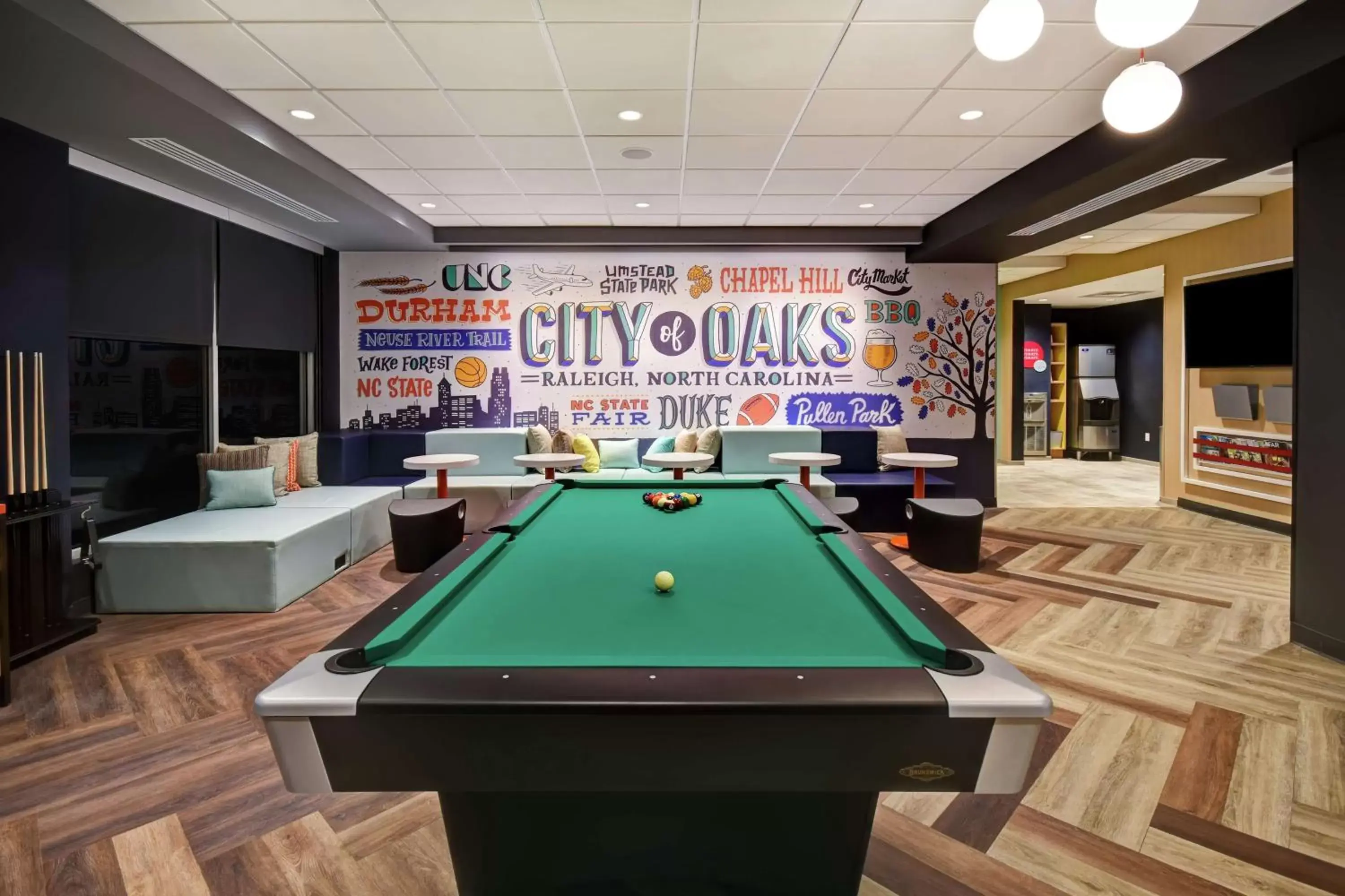 Lobby or reception, Billiards in Tru By Hilton Raleigh Durham Airport