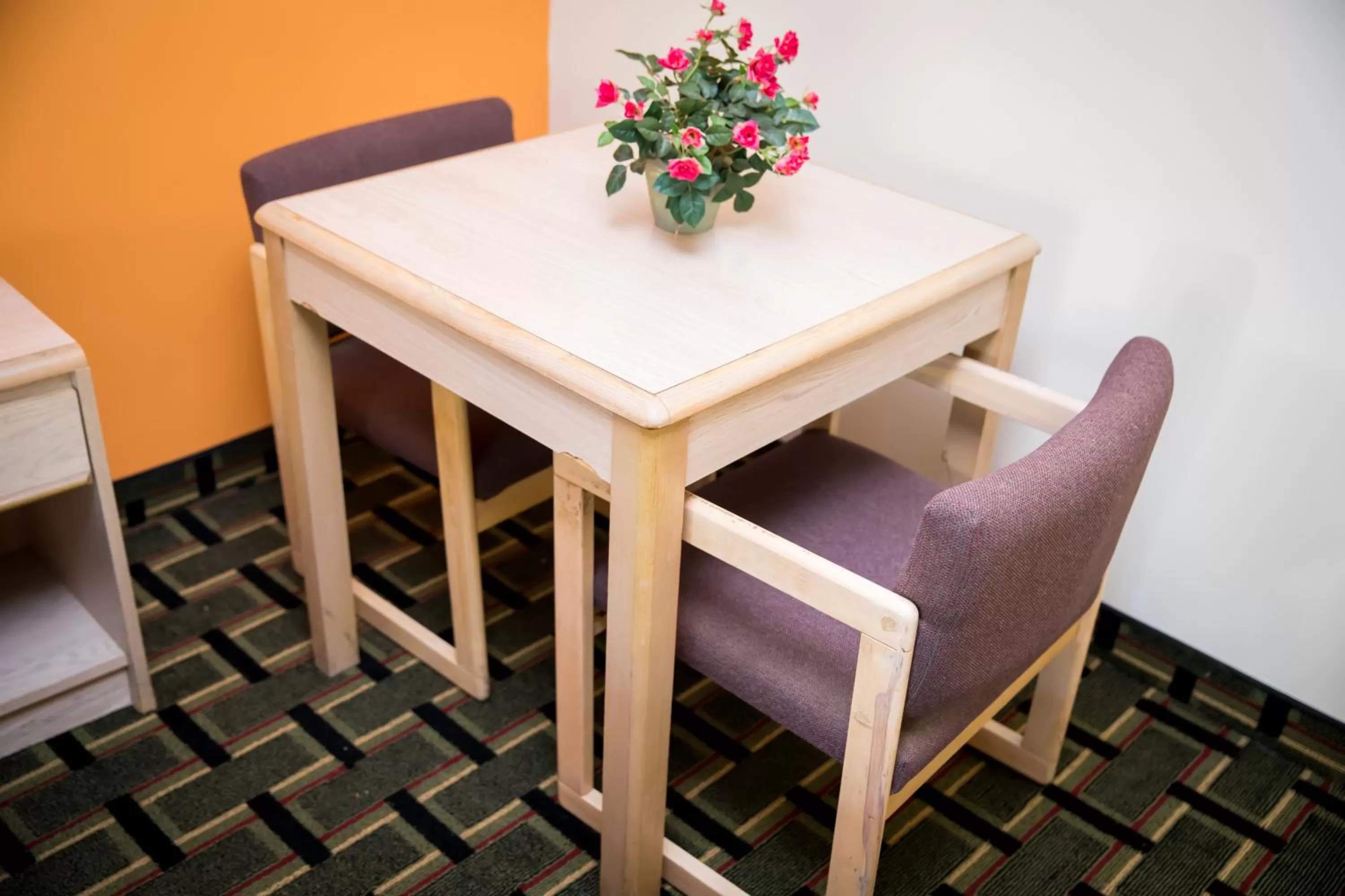 Dining area in Econo Lodge Clemson - University Area