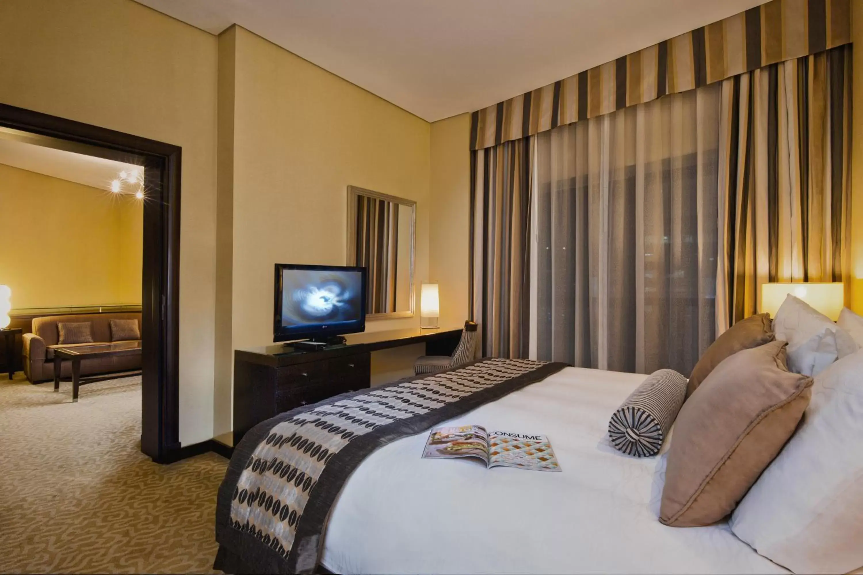 Bedroom, Bed in TIME Oak Hotel & Suites