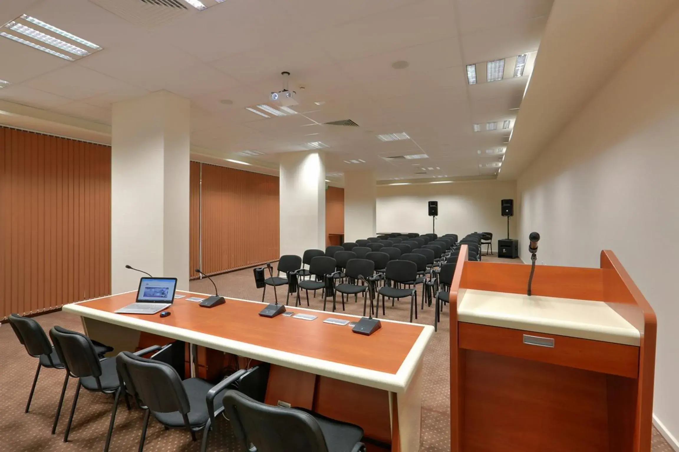 Meeting/conference room in Apart Hotel Golden Line