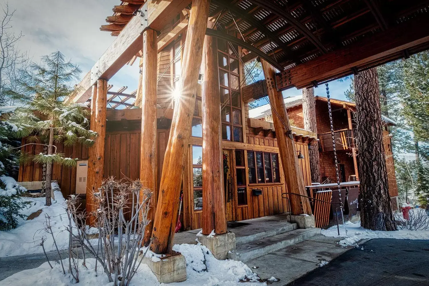 Winter in Gravity Haus Truckee-Tahoe