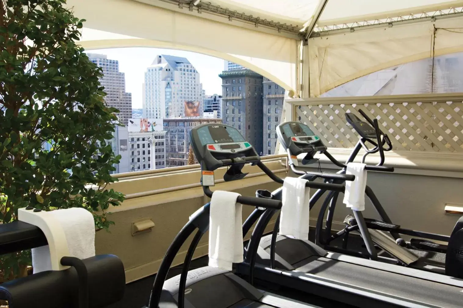 Day, Fitness Center/Facilities in Taj Campton Place