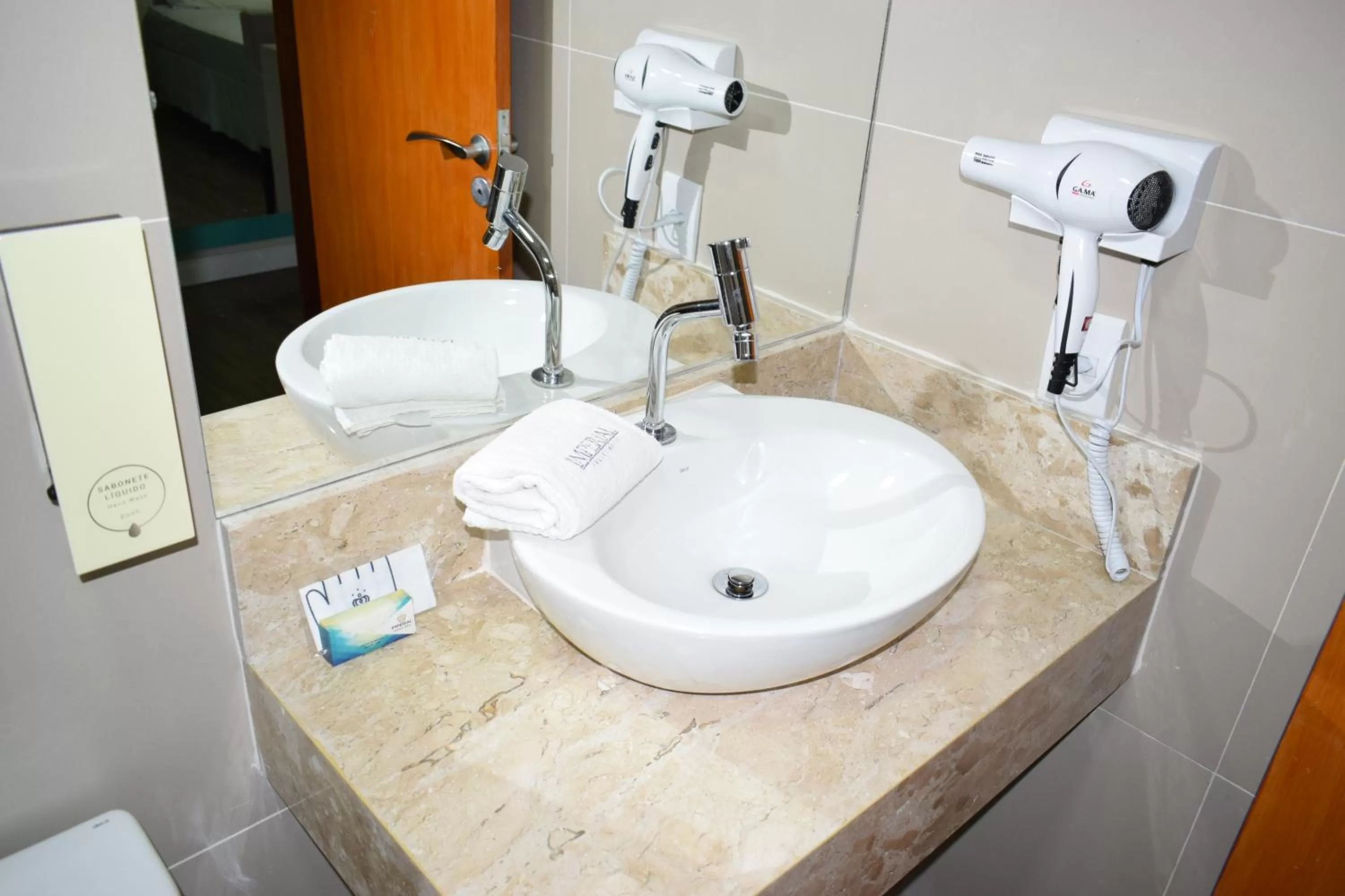 Bathroom in Imperial Hotel By Nobile