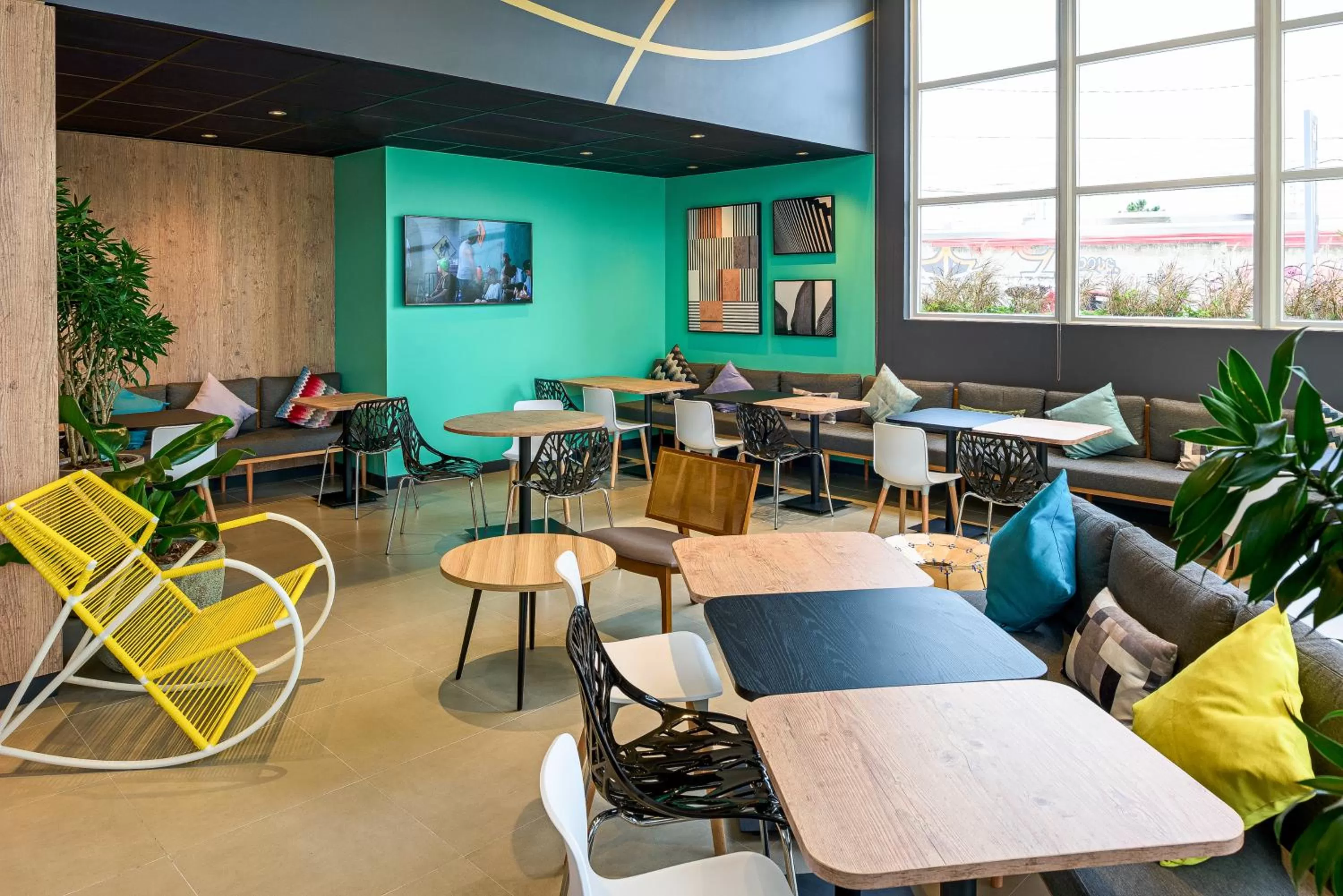 Restaurant/places to eat in ibis Sao Paulo Tatuape