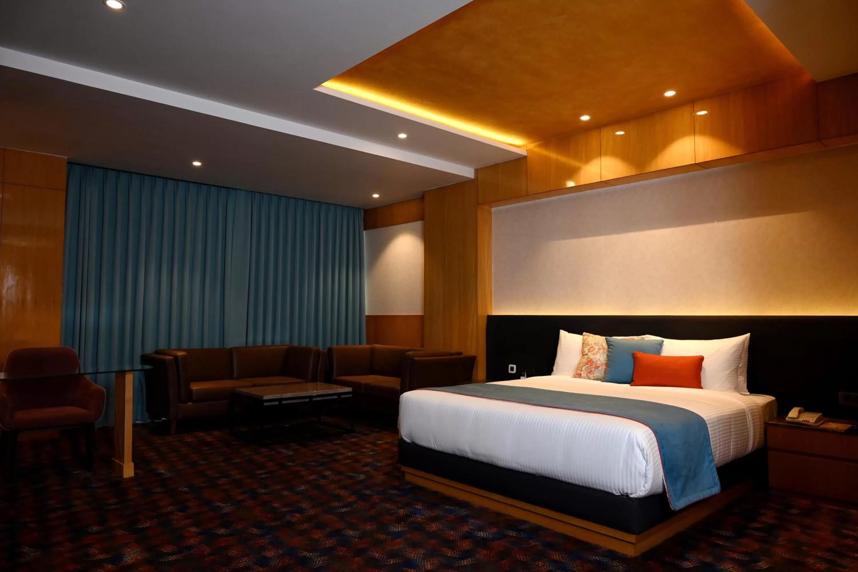 Bedroom, Bed in Ramada Plaza by Wyndham Jammu Vijaypur