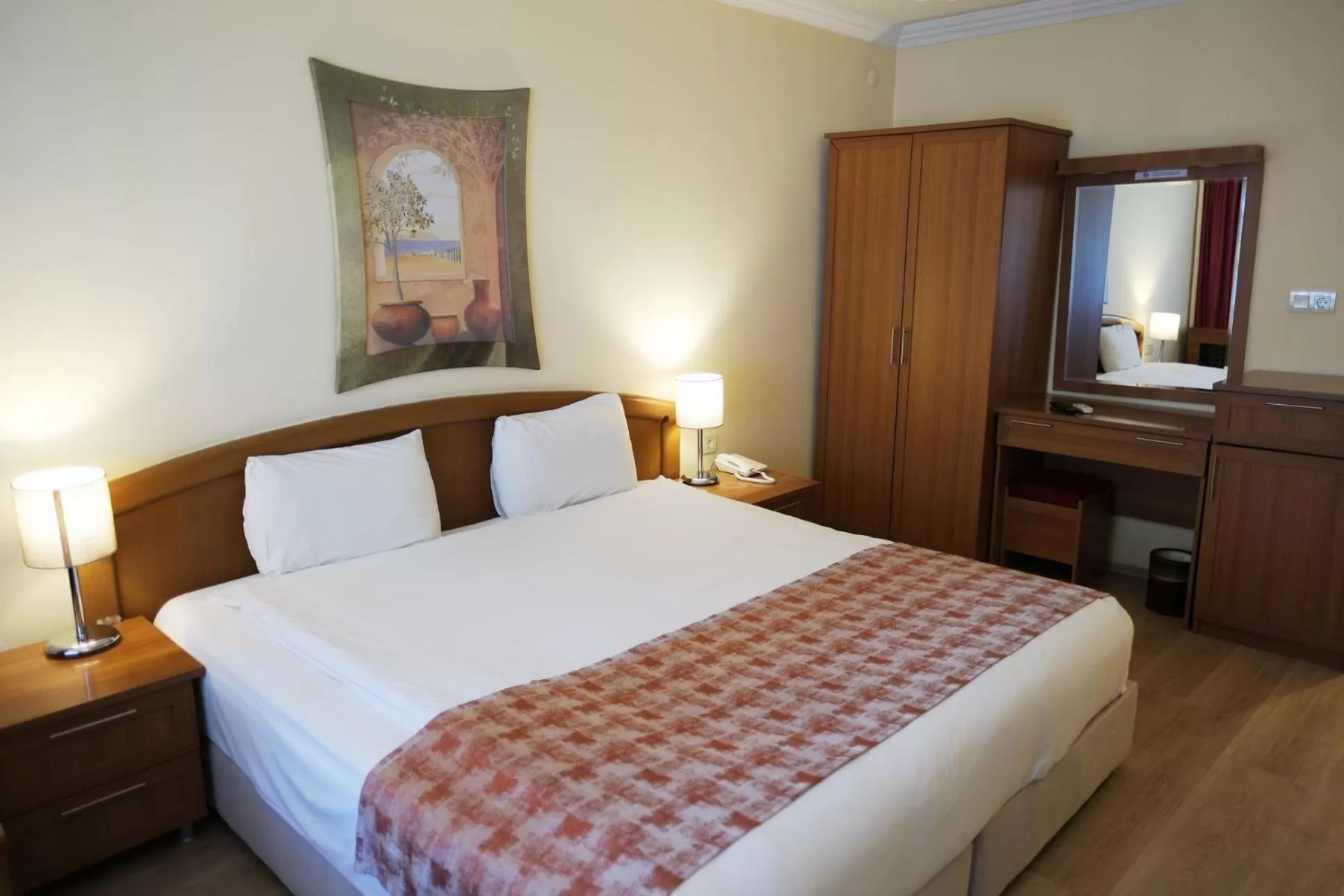 Photo of the whole room in Troia Tusan Hotel