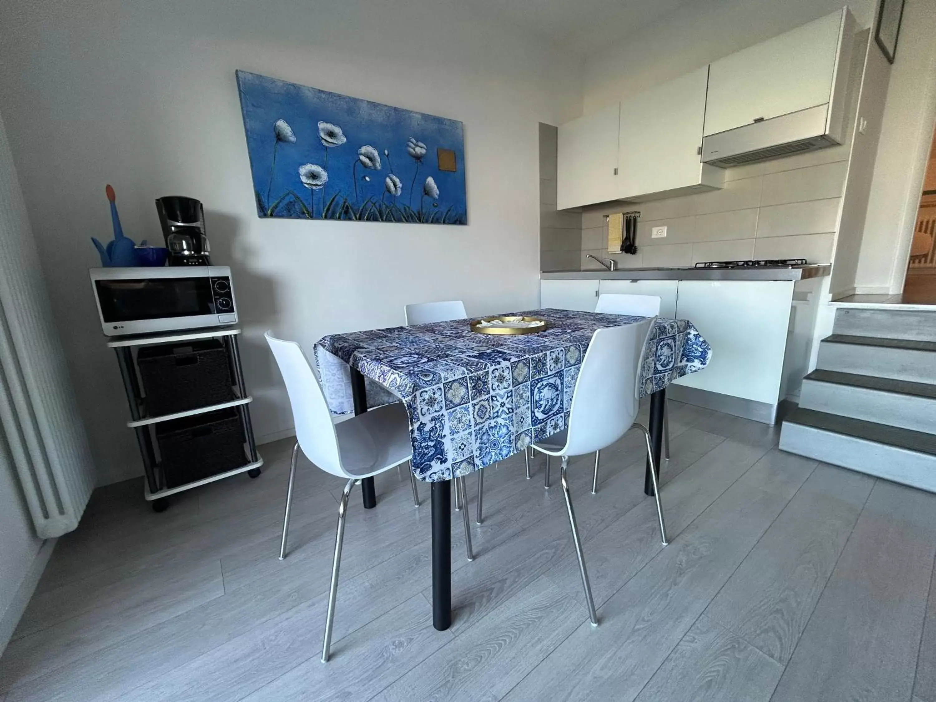 kitchen, Dining Area in Gardesana Active Apartments