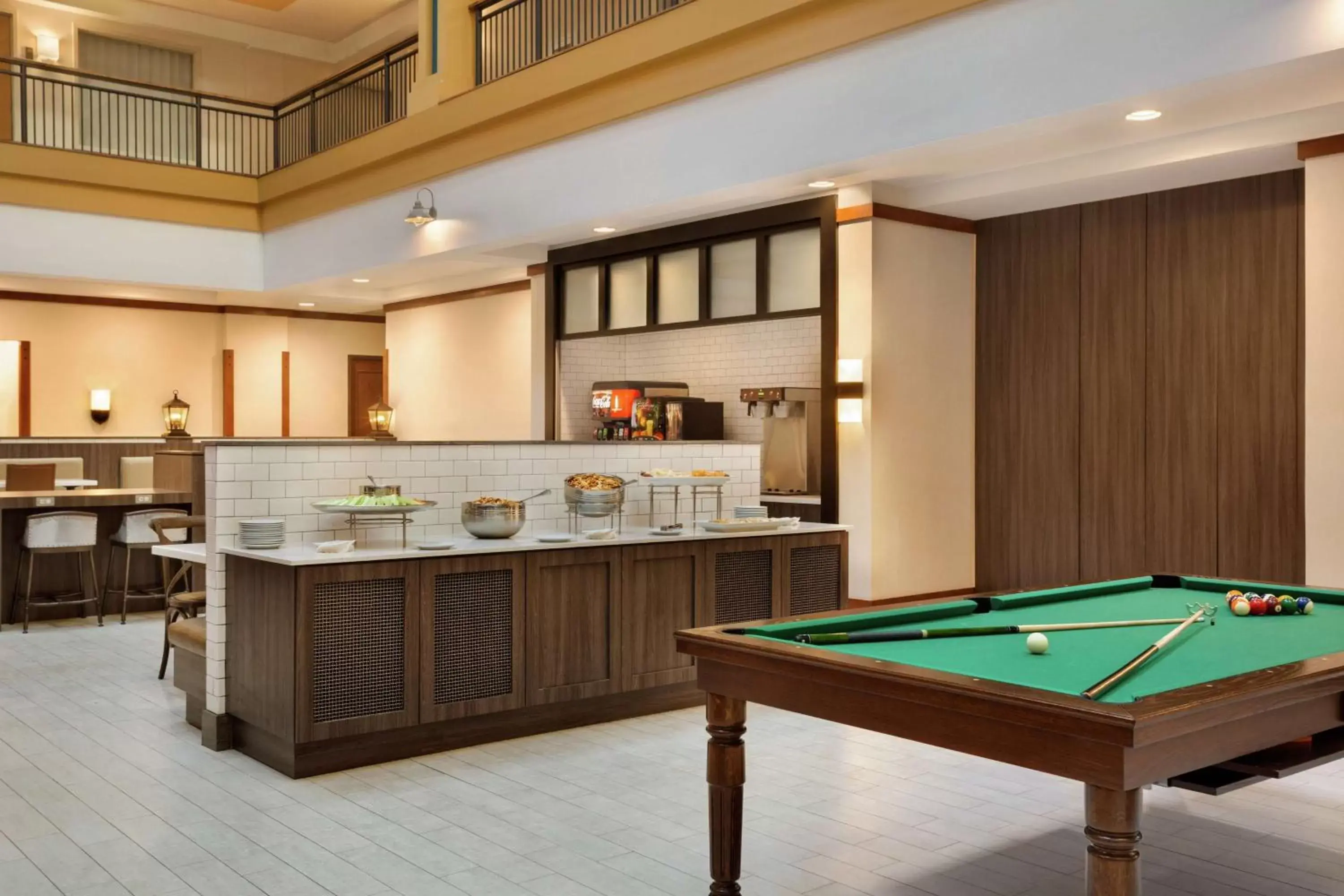 Restaurant/places to eat, Billiards in Embassy Suites by Hilton Denver International Airport