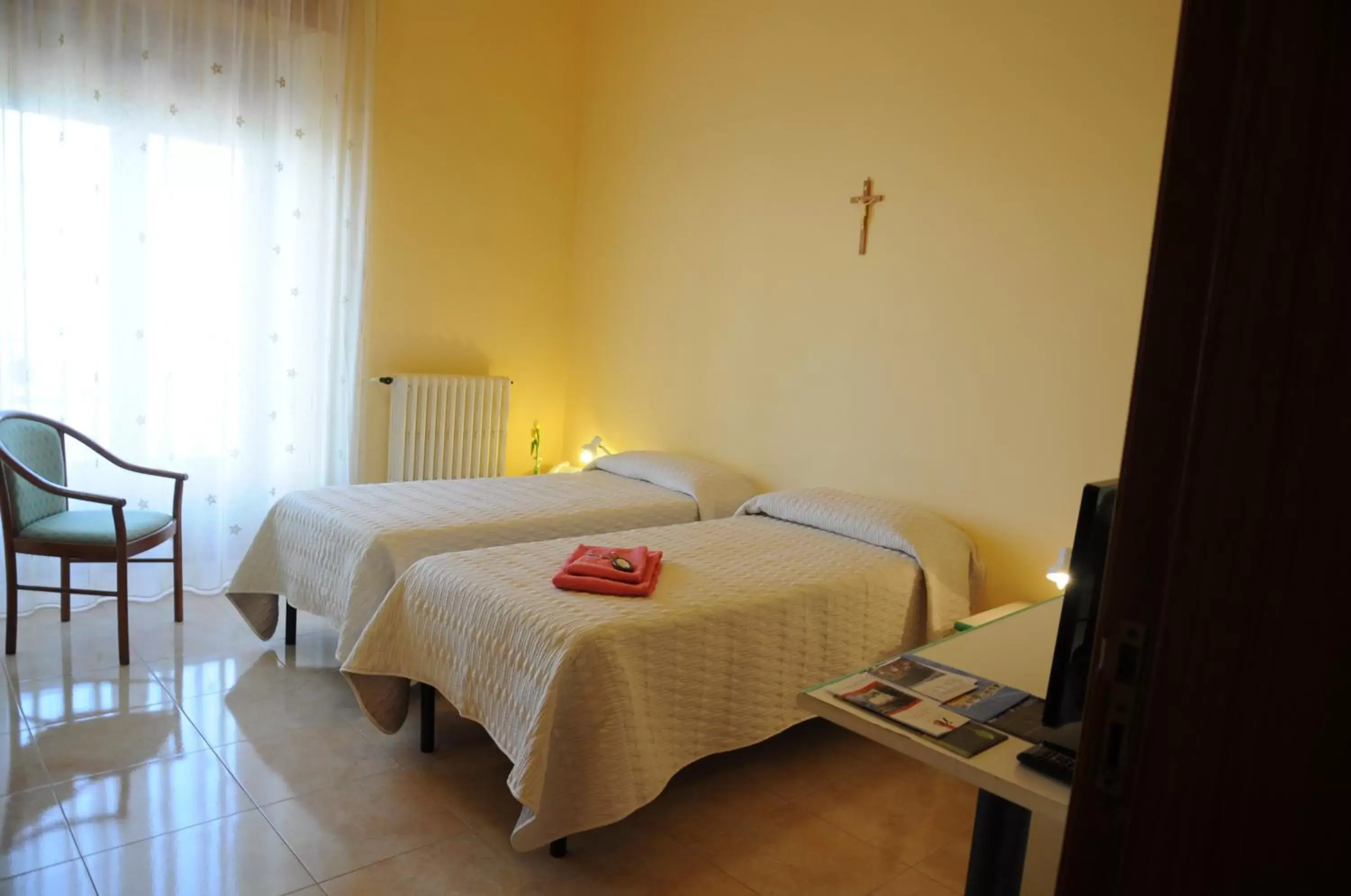 Twin Room - single occupancy in Albergo Villa Nobile Twin Room - single occupancy in Albergo Villa Nobile