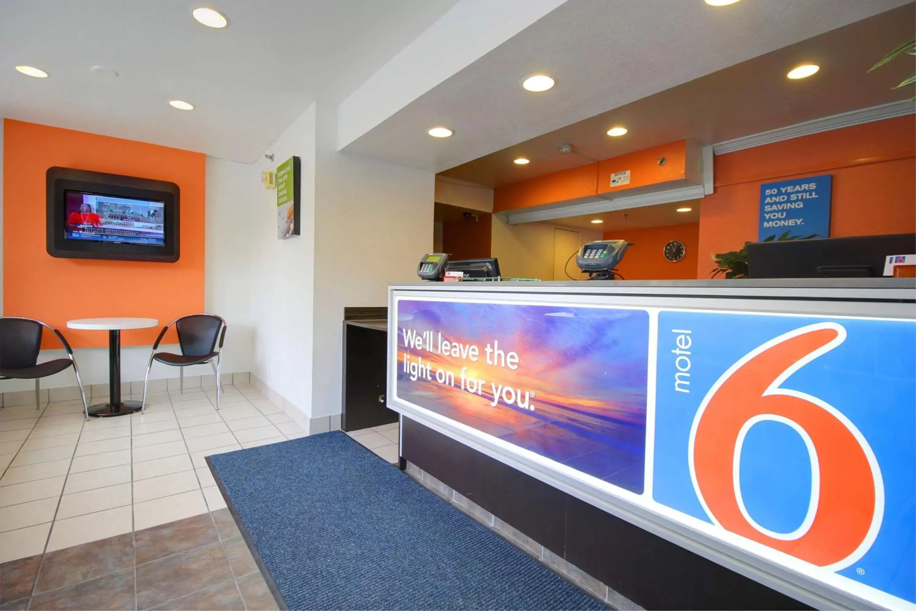 TV and multimedia, Lobby/Reception in Motel 6-Lantana, FL