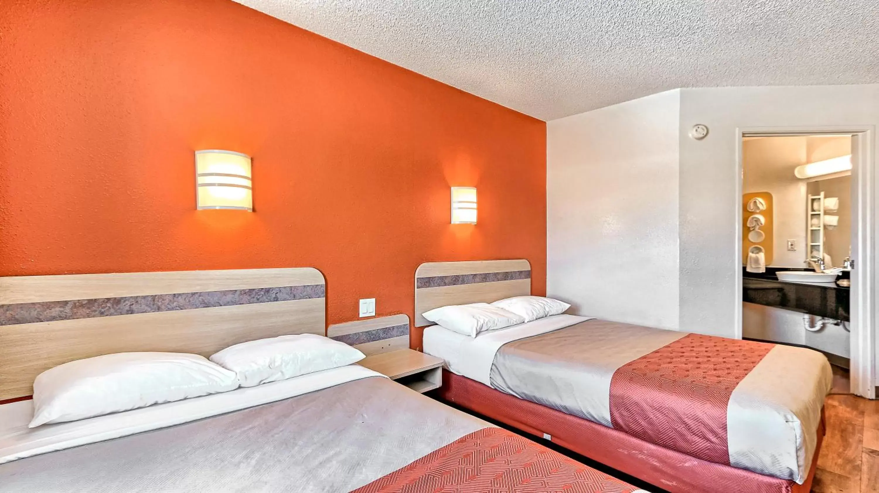 Bedroom, Bed in Motel 6-Killeen, TX