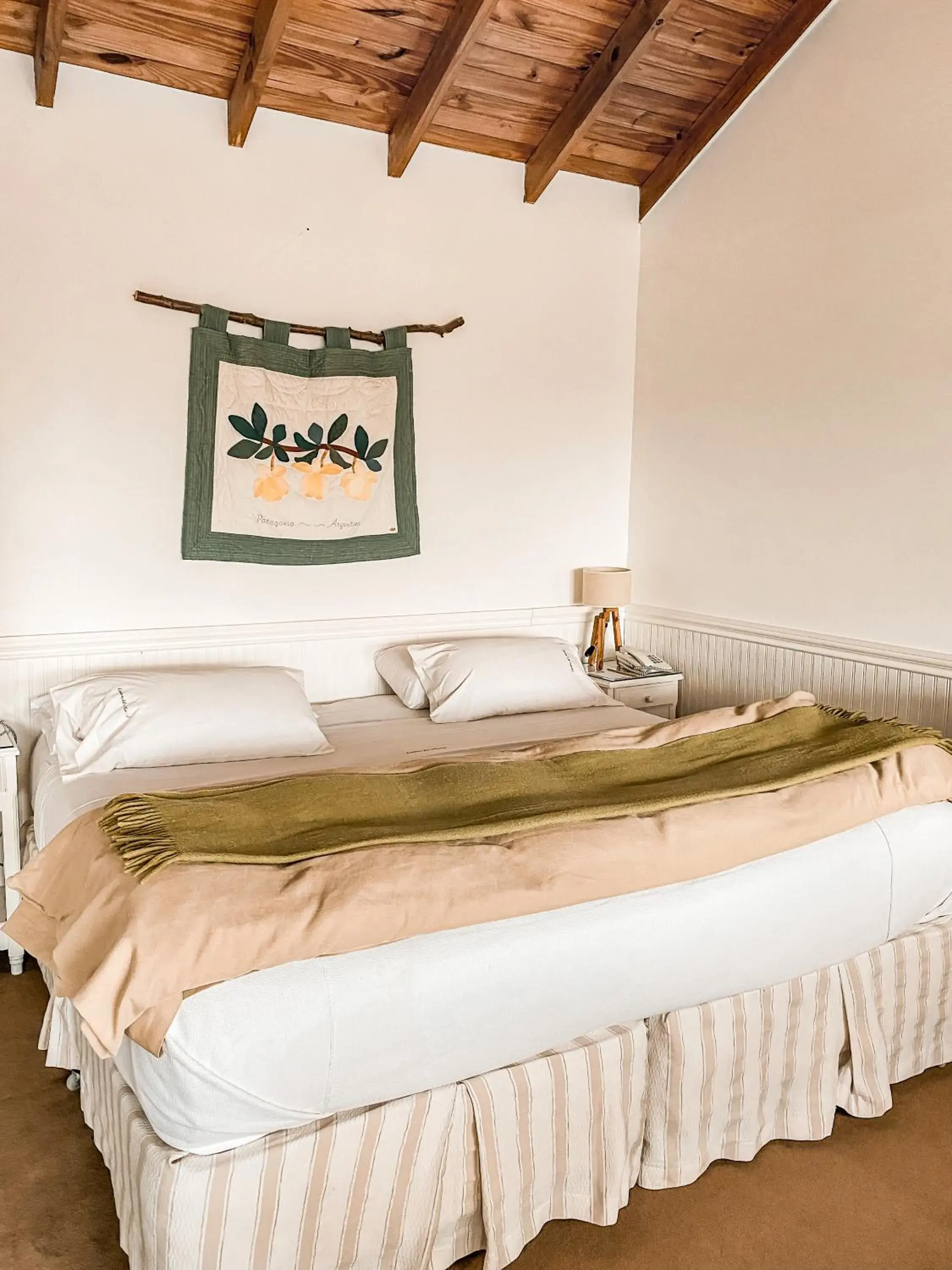 Bed in Cumbres Del Martial