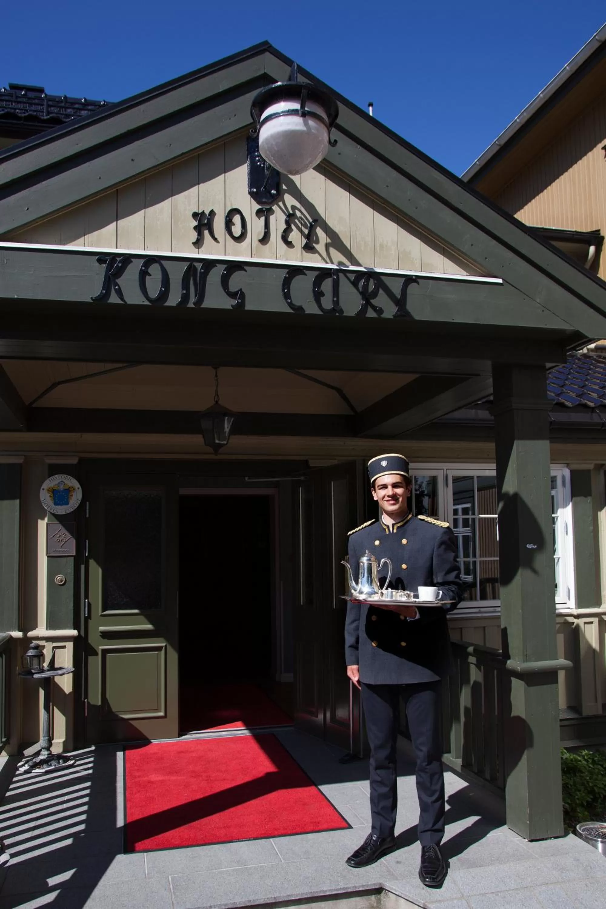 Staff in Hotel Kong Carl - Unike Hoteller