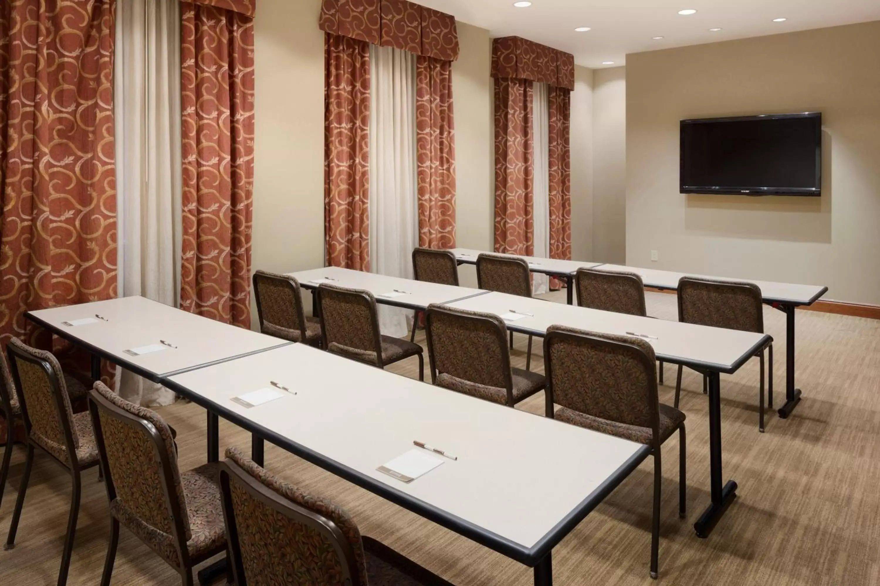 Meeting/conference room in Homewood Suites by Hilton Atlanta Buckhead Pharr Road