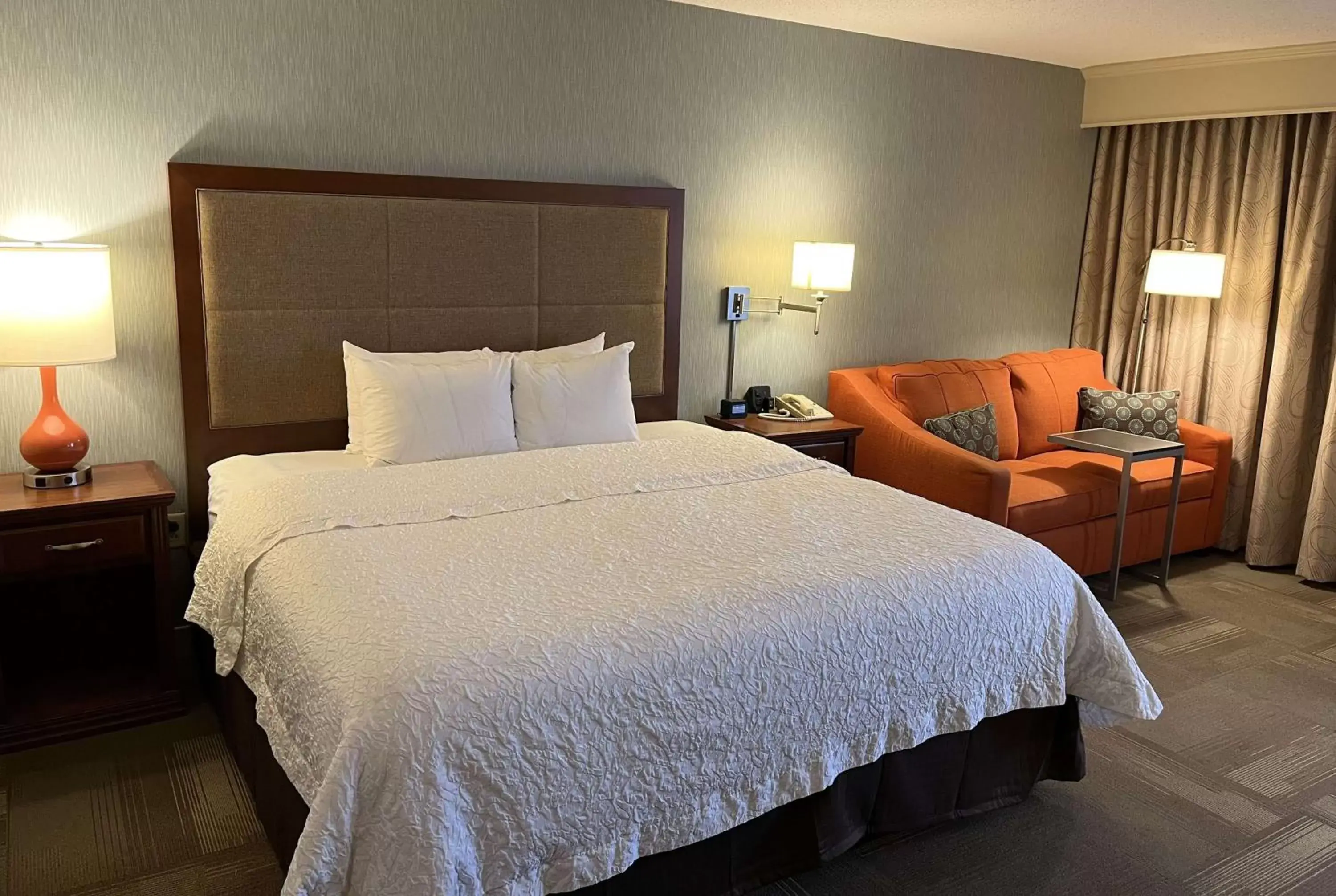Photo of the whole room, Bed in Wingate by Wyndham St Louis Airport