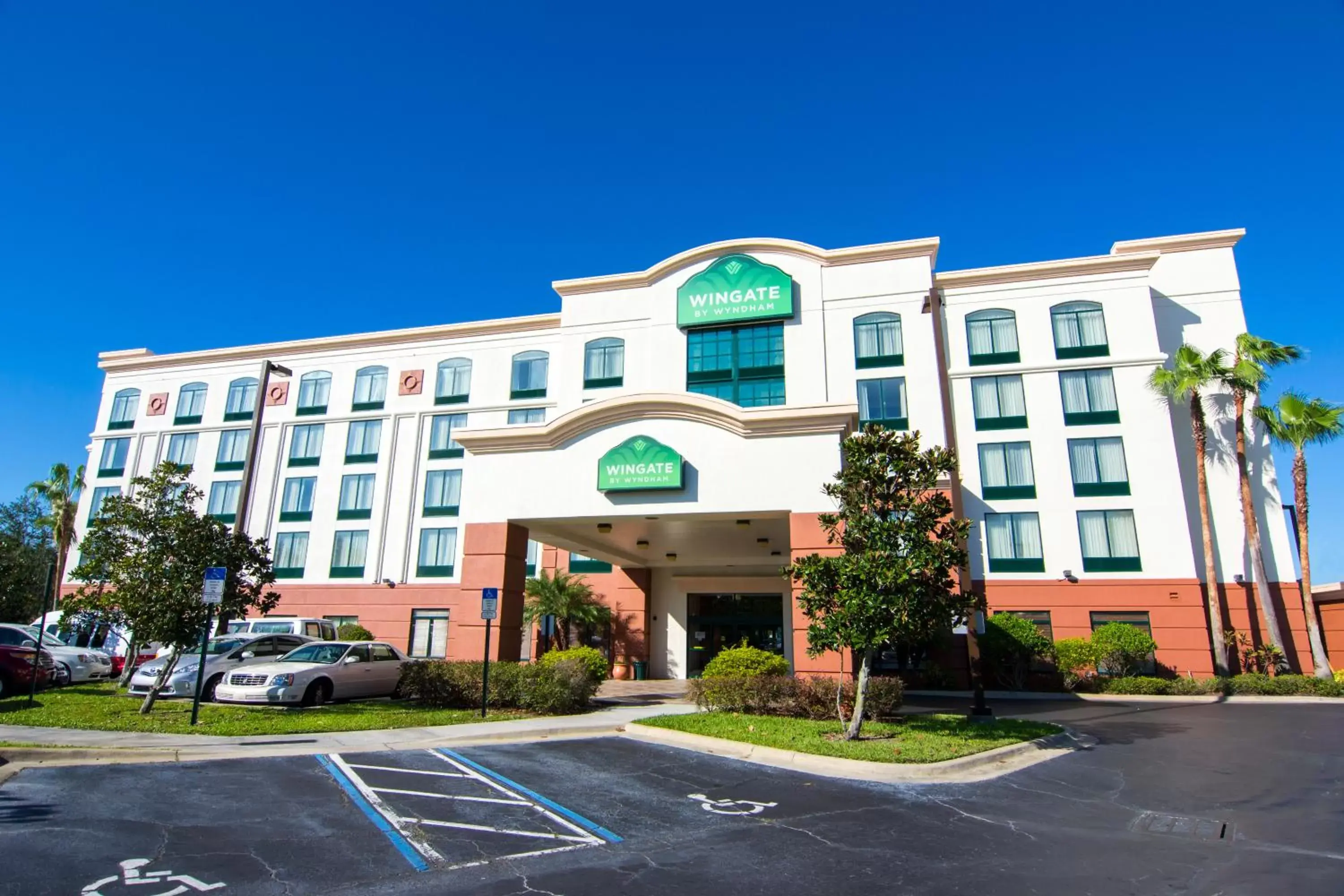 Facade/entrance, Property Building in Wingate By Wyndham - Orlando International Airport
