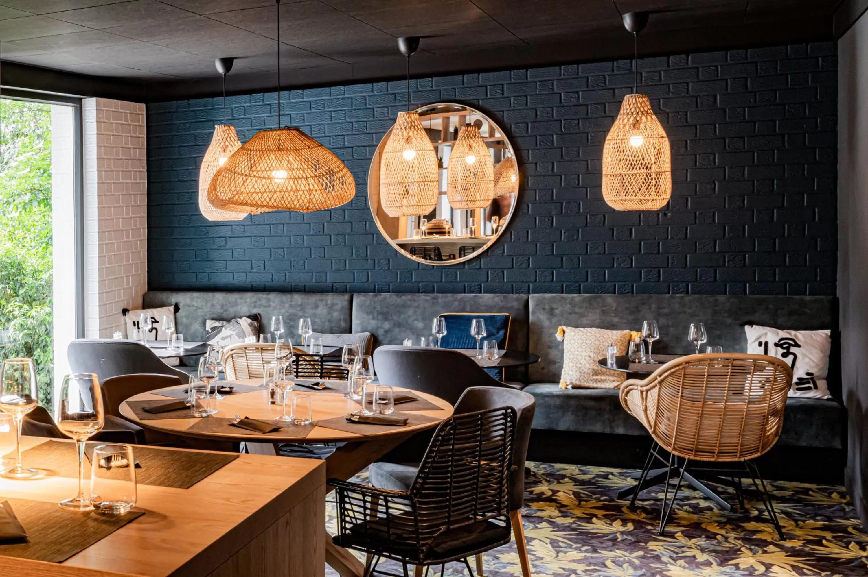 Restaurant/places to eat in Novotel Lens Noyelles