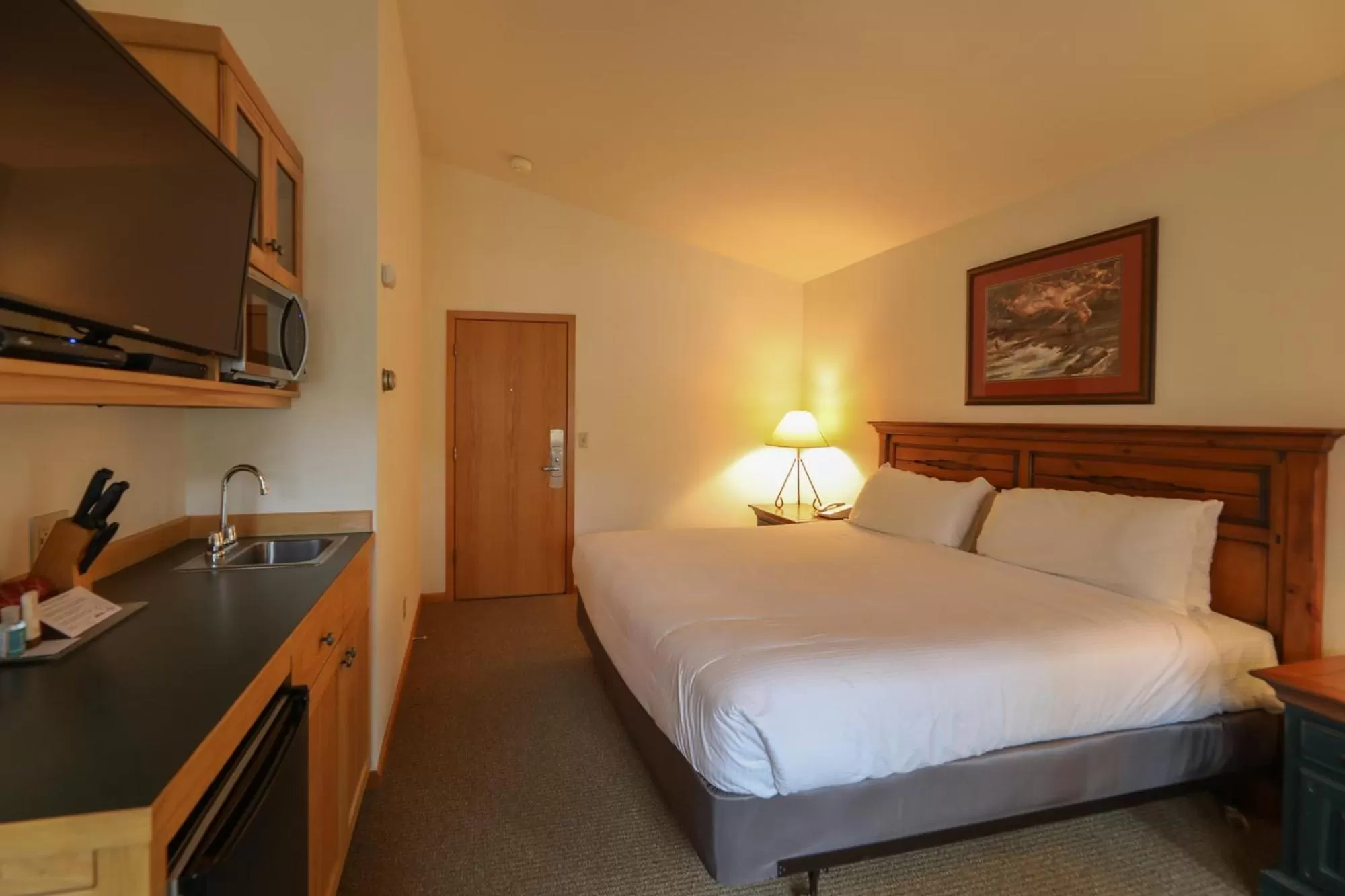 Bed in Meadow Lake Resort & Condos