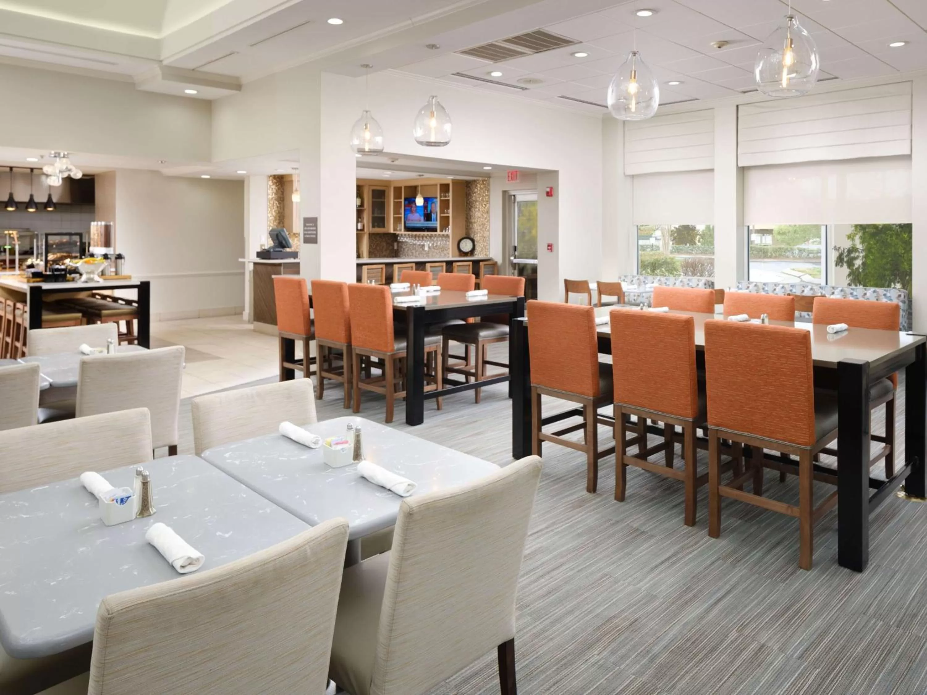 Restaurant/places to eat in Hilton Garden Inn Chattanooga/Hamilton Place