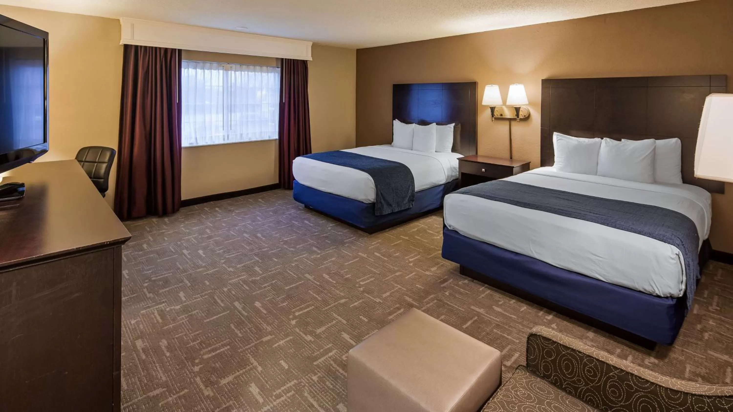 Oversize Queen Room with Two Queen Beds - Non-Smoking in Best Western Greenfield Inn