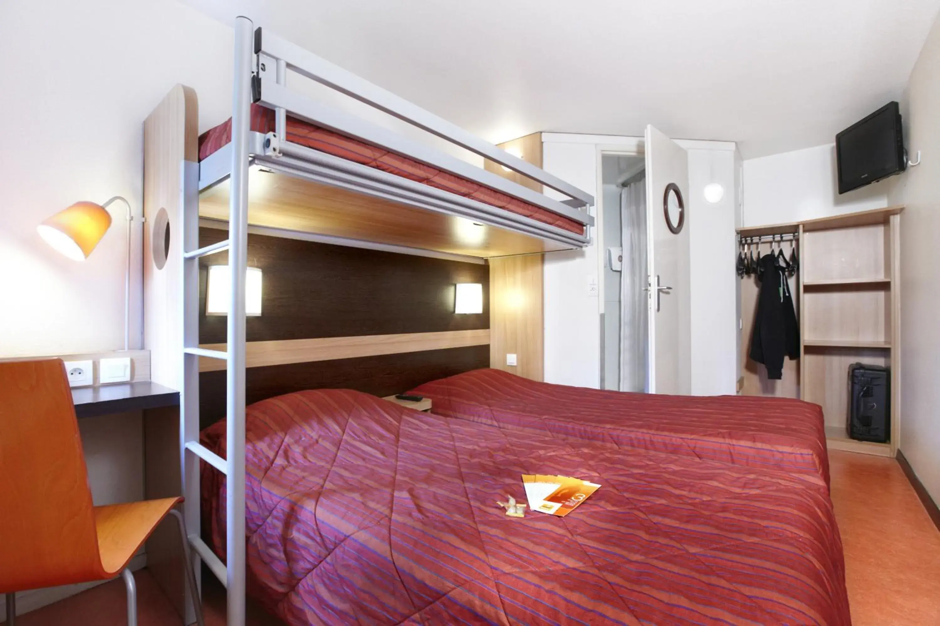 Bed, Bunk Bed in Premiere Classe Bourges