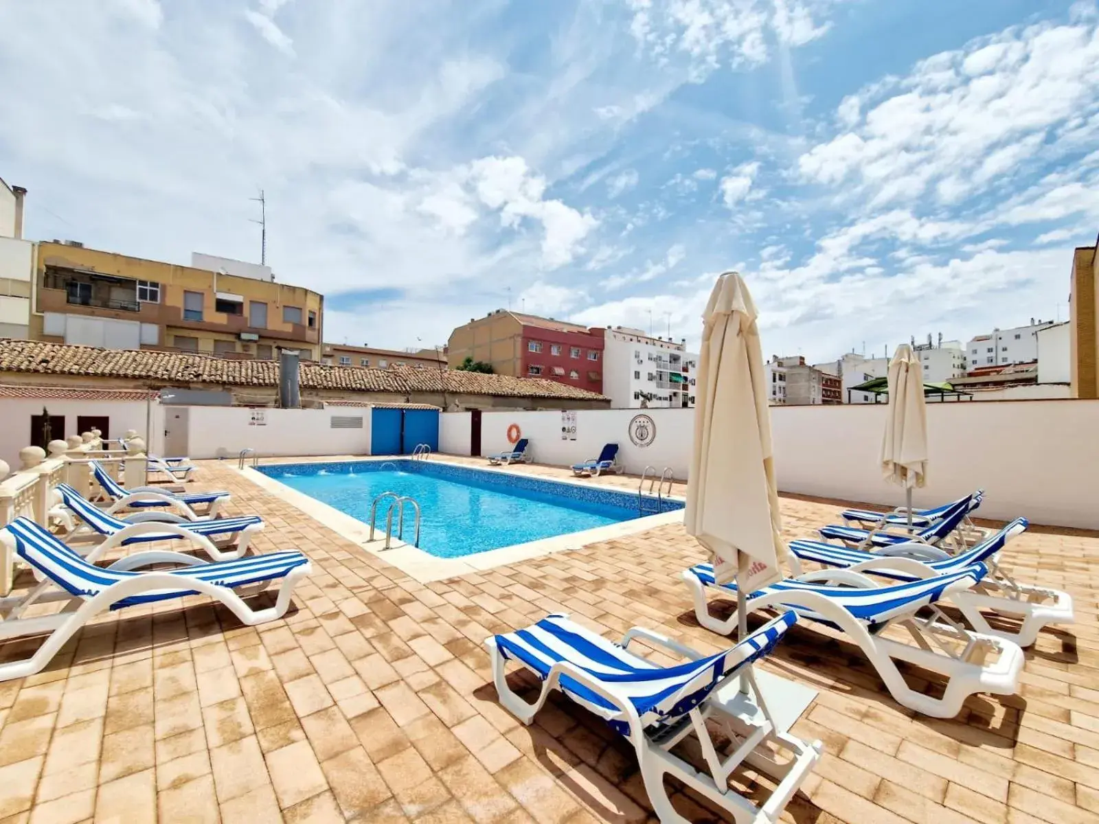 Swimming Pool in Hotel Santa Cecilia