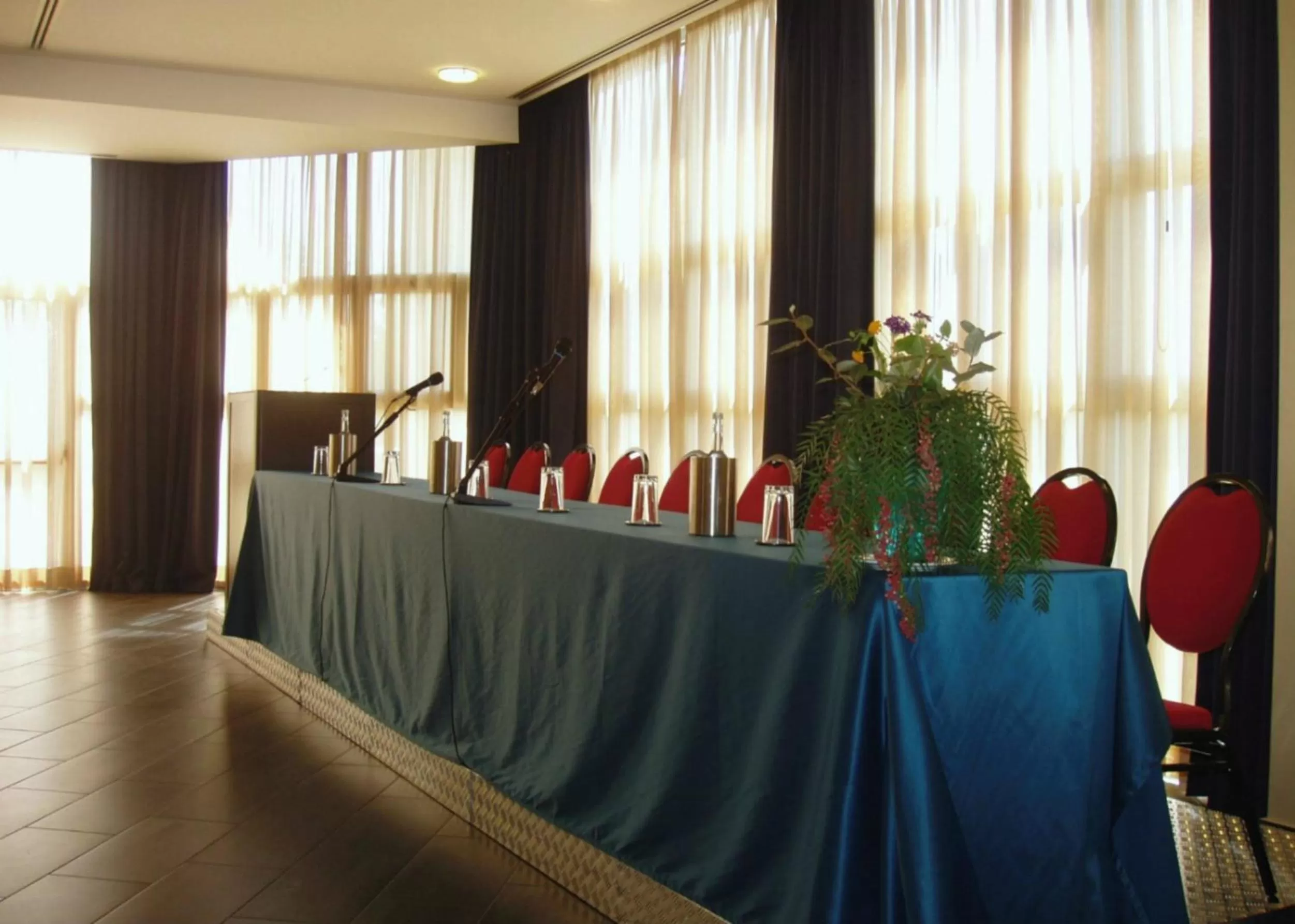 Business facilities in Hotel Majesty Bari