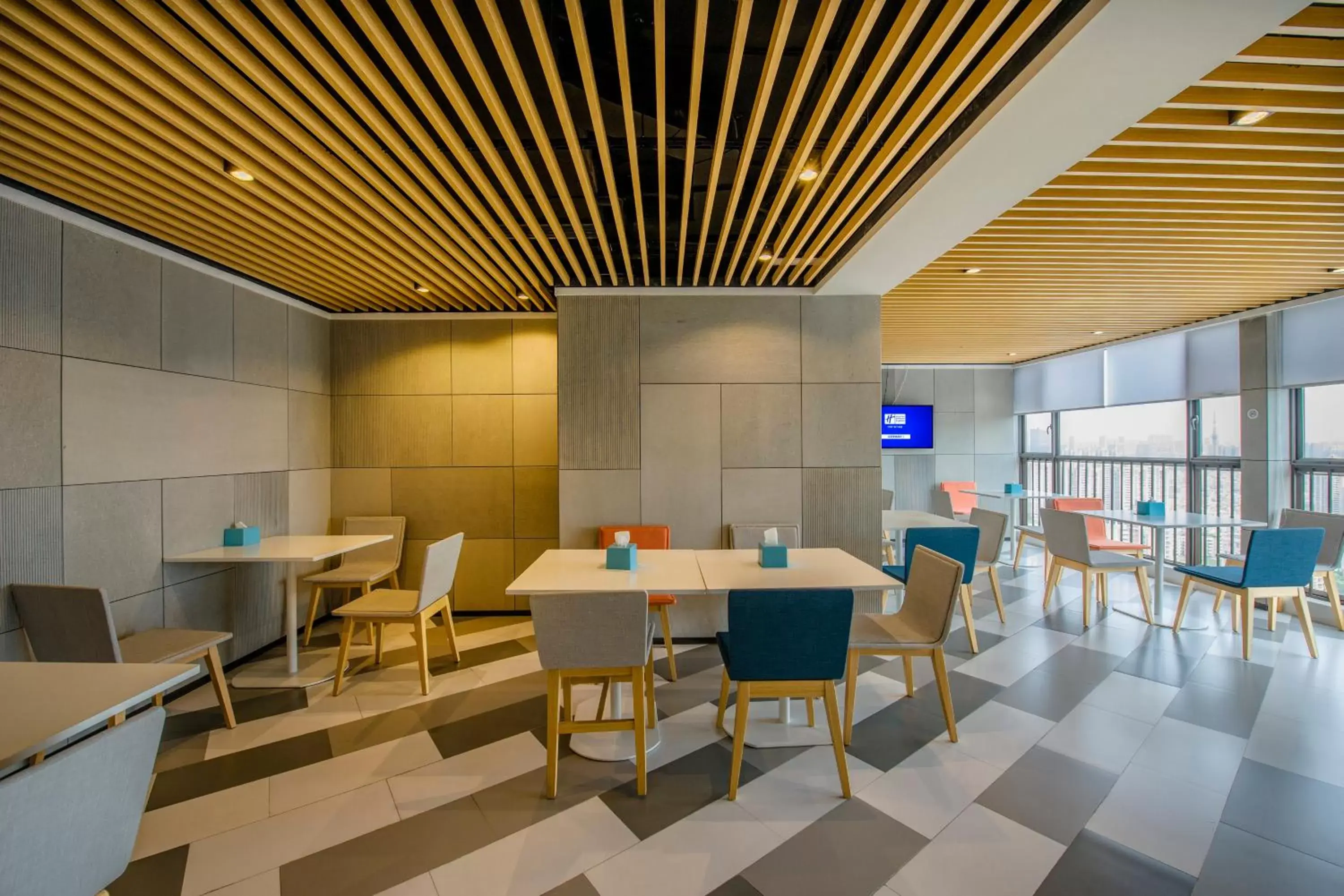 Restaurant/places to eat in Holiday Inn Express Foshan Chancheng by IHG Restaurant/places to eat in Holiday Inn Express Foshan Chancheng by IHG