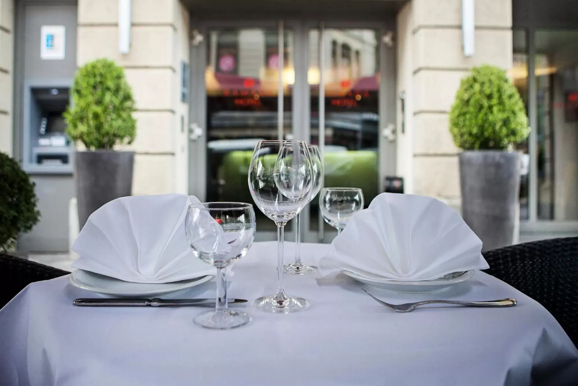 Property building in Ramada by Wyndham Frankfurt Central Station Property building in Ramada by Wyndham Frankfurt Central Station