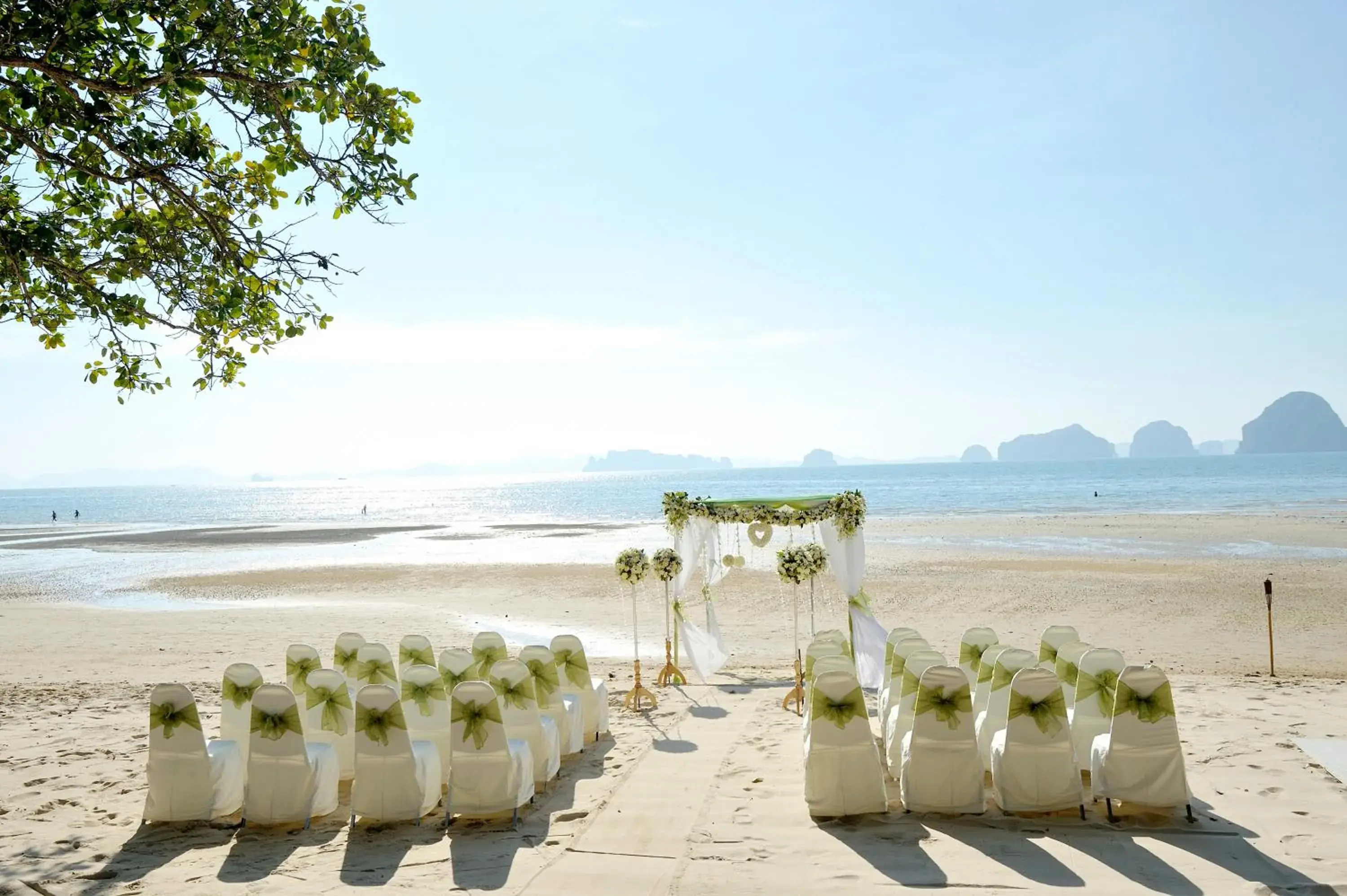 Banquet/Function facilities, Banquet Facilities in Anyavee Tubkaek Beach Resort- SHA Plus