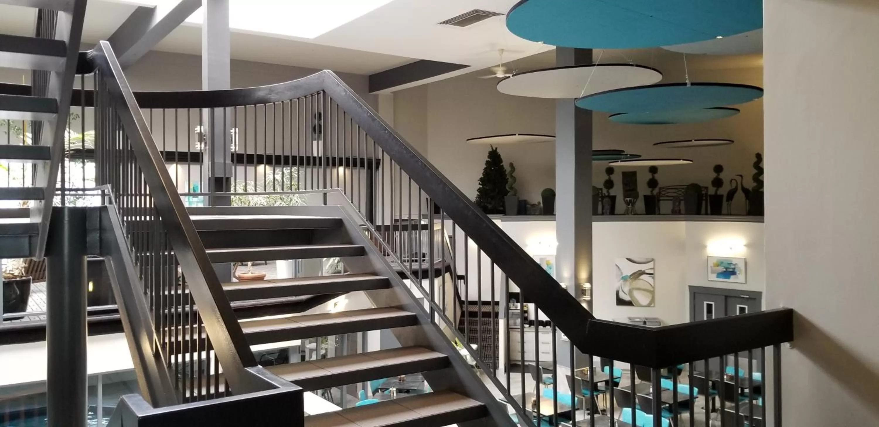 Property building in Best Western Laval-Montreal & Conference Centre