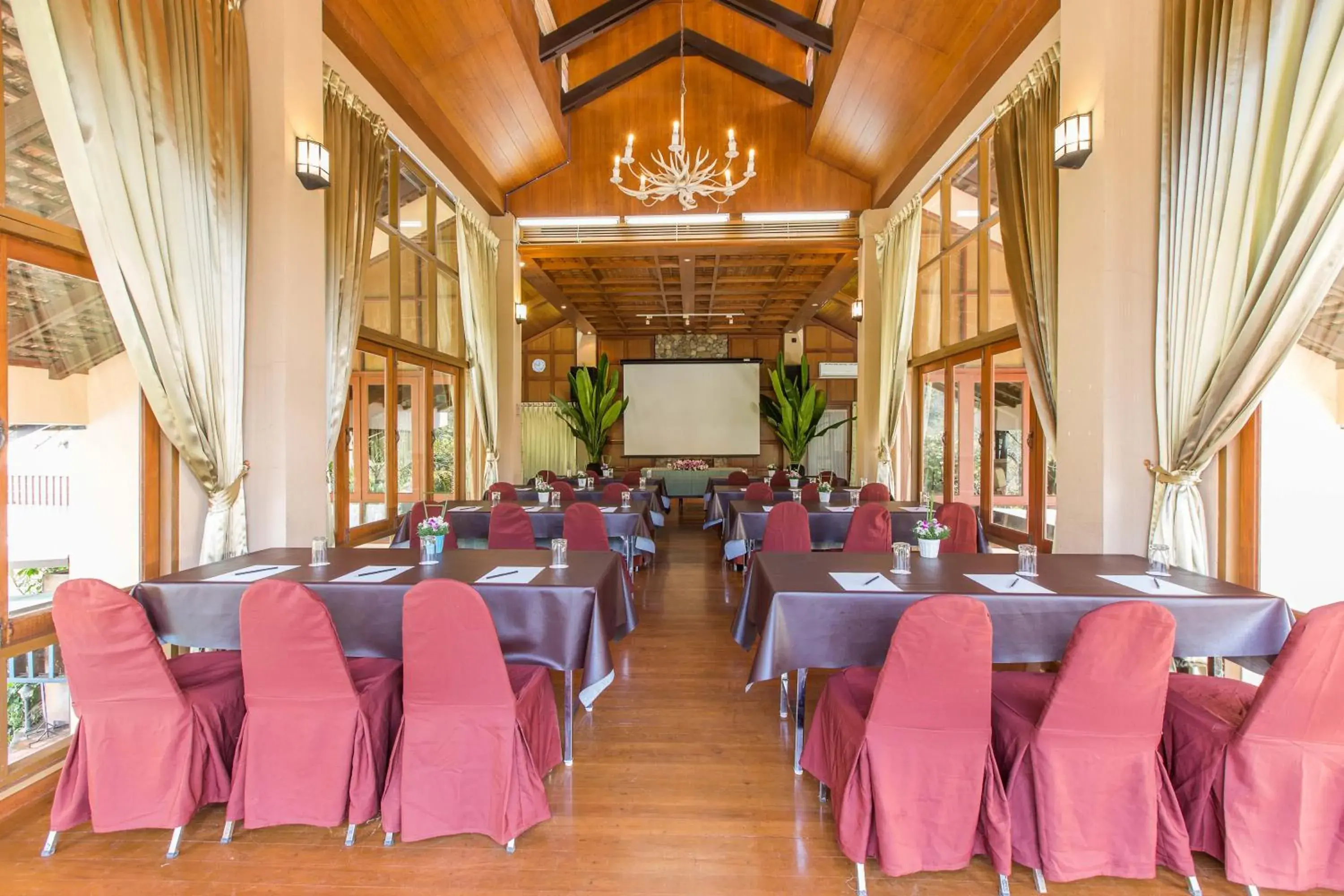 Meeting/conference room in Belle Villa Resort, Chiang Mai
