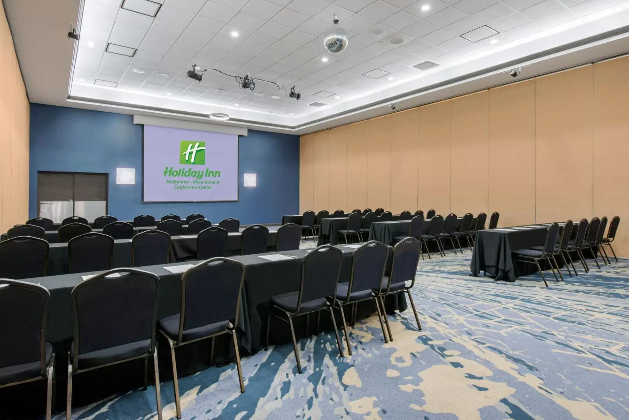 Meeting/conference room in Holiday Inn Melbourne-Viera Conference Ctr, an IHG Hotel