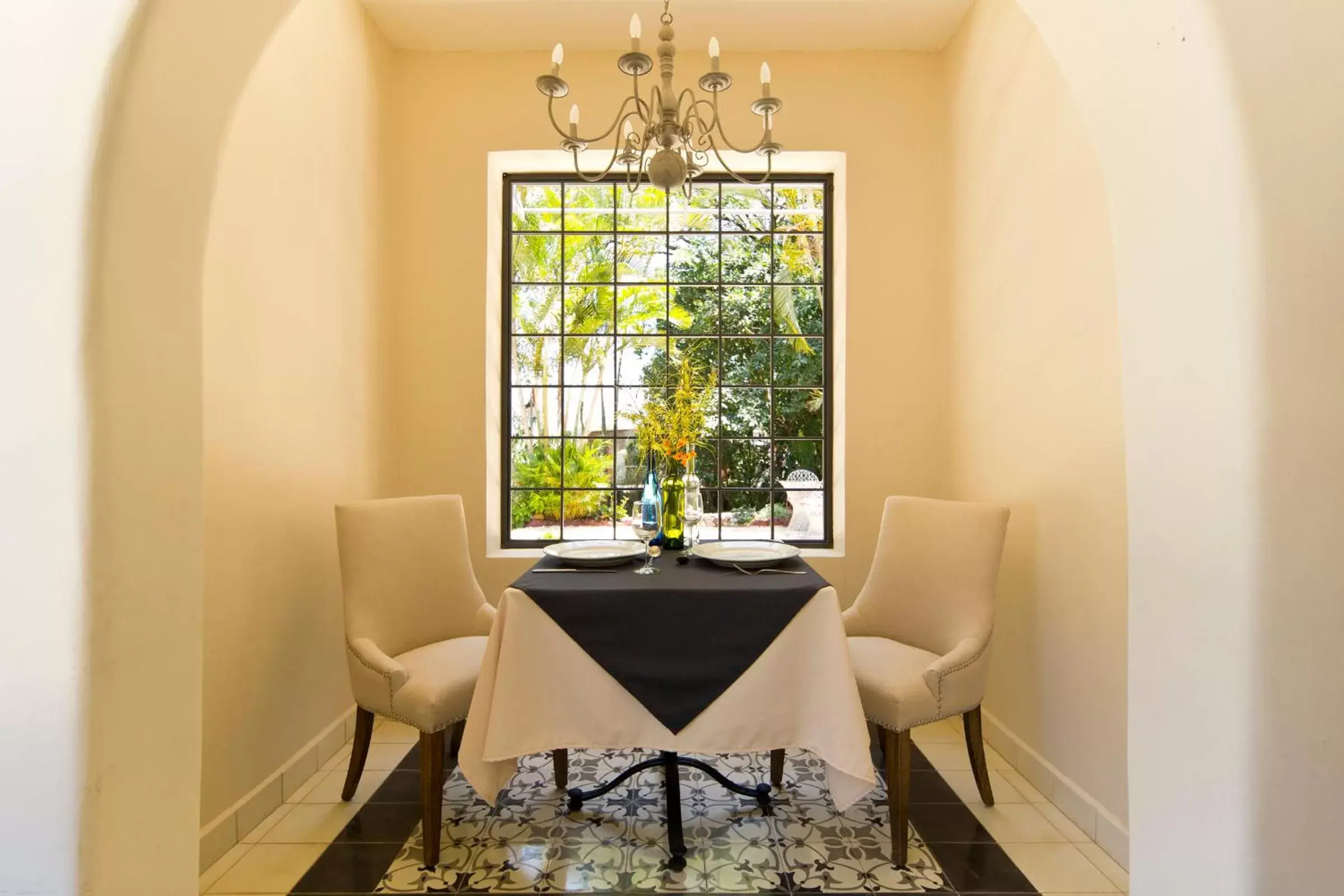 Day, Dining Area in Villa San Ignacio