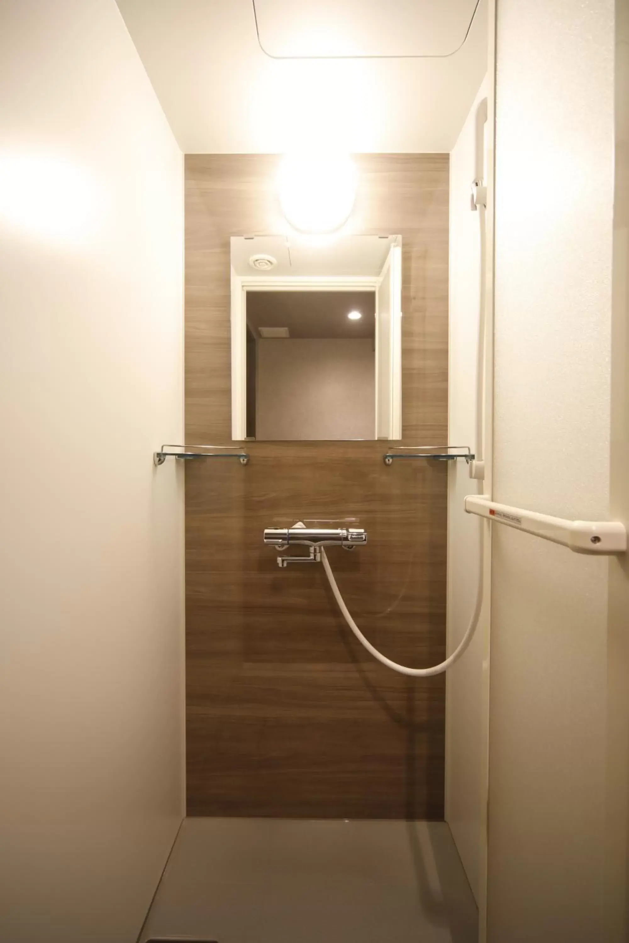 Standard Twin Room - Non-Smoking in Dormy Inn Premium Osaka Kitahama Standard Twin Room - Non-Smoking in Dormy Inn Premium Osaka Kitahama