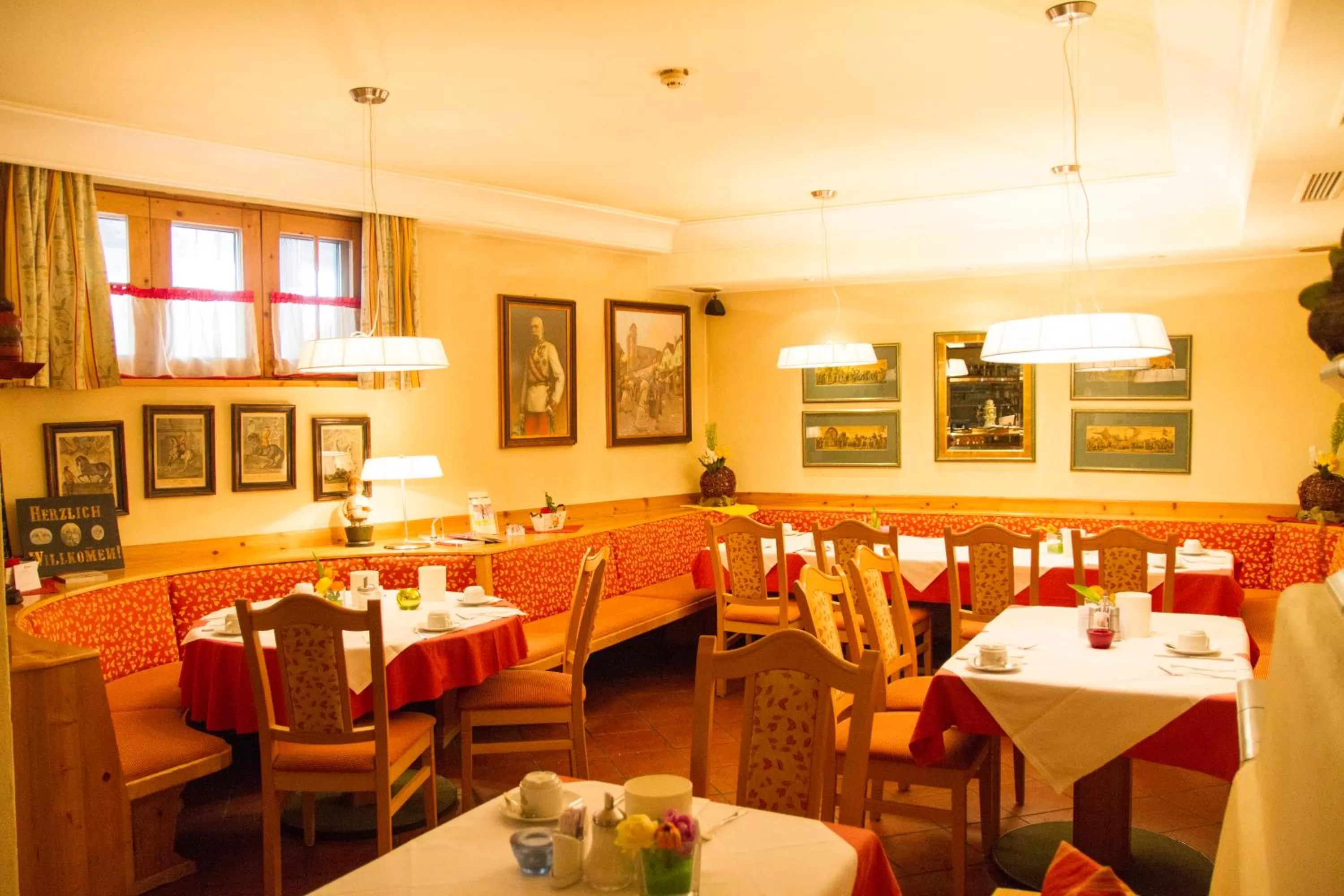 Restaurant/places to eat in Gastwirtschaft & Hotel Holzinger