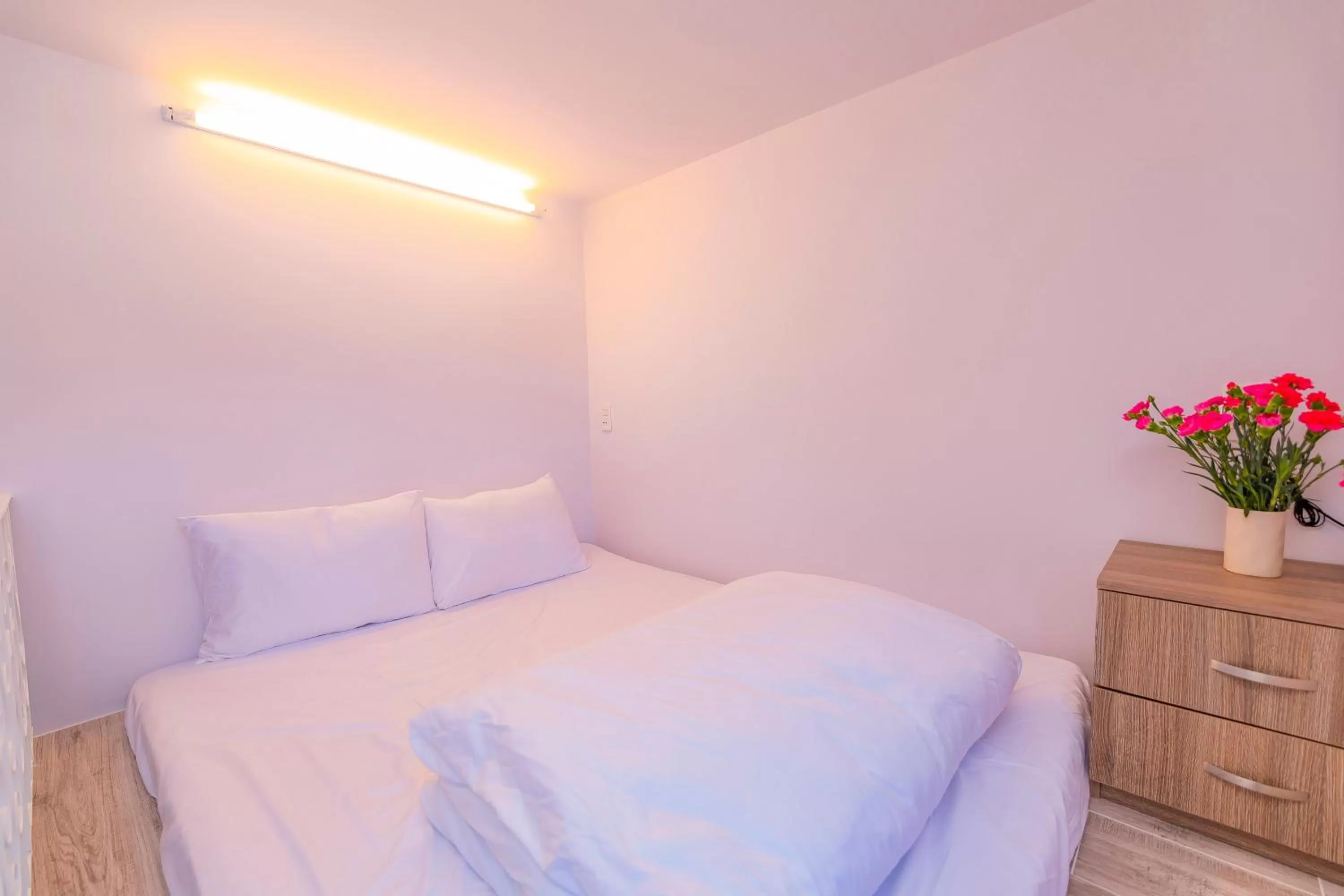 Bed in Khanh Uyen 3 Hotel