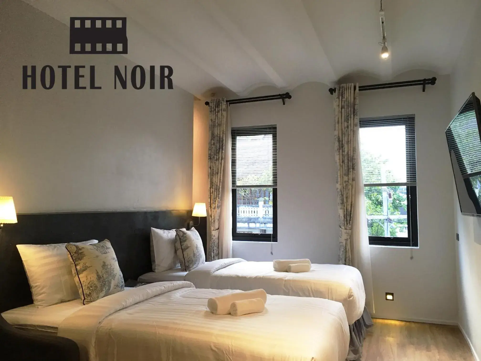 Bed in Hotel Noir