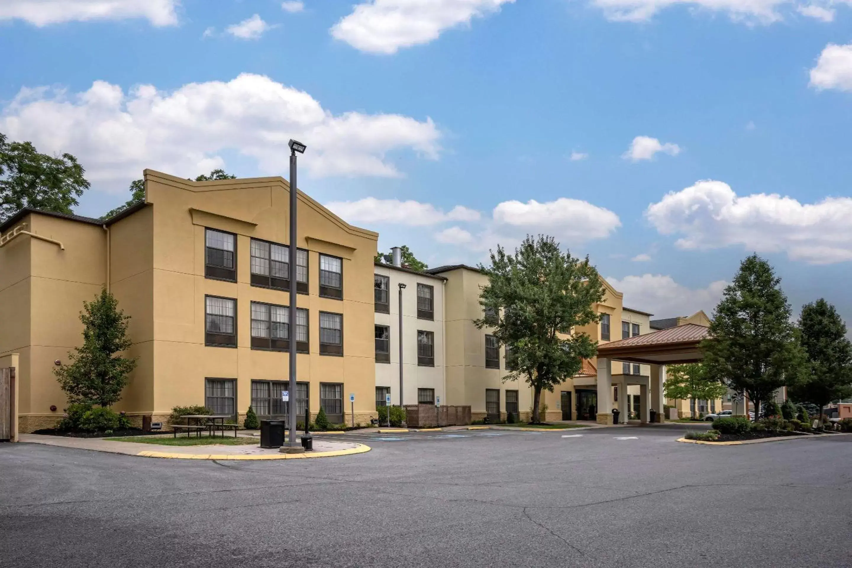 Property Building in Comfort Suites near Penn State - State College