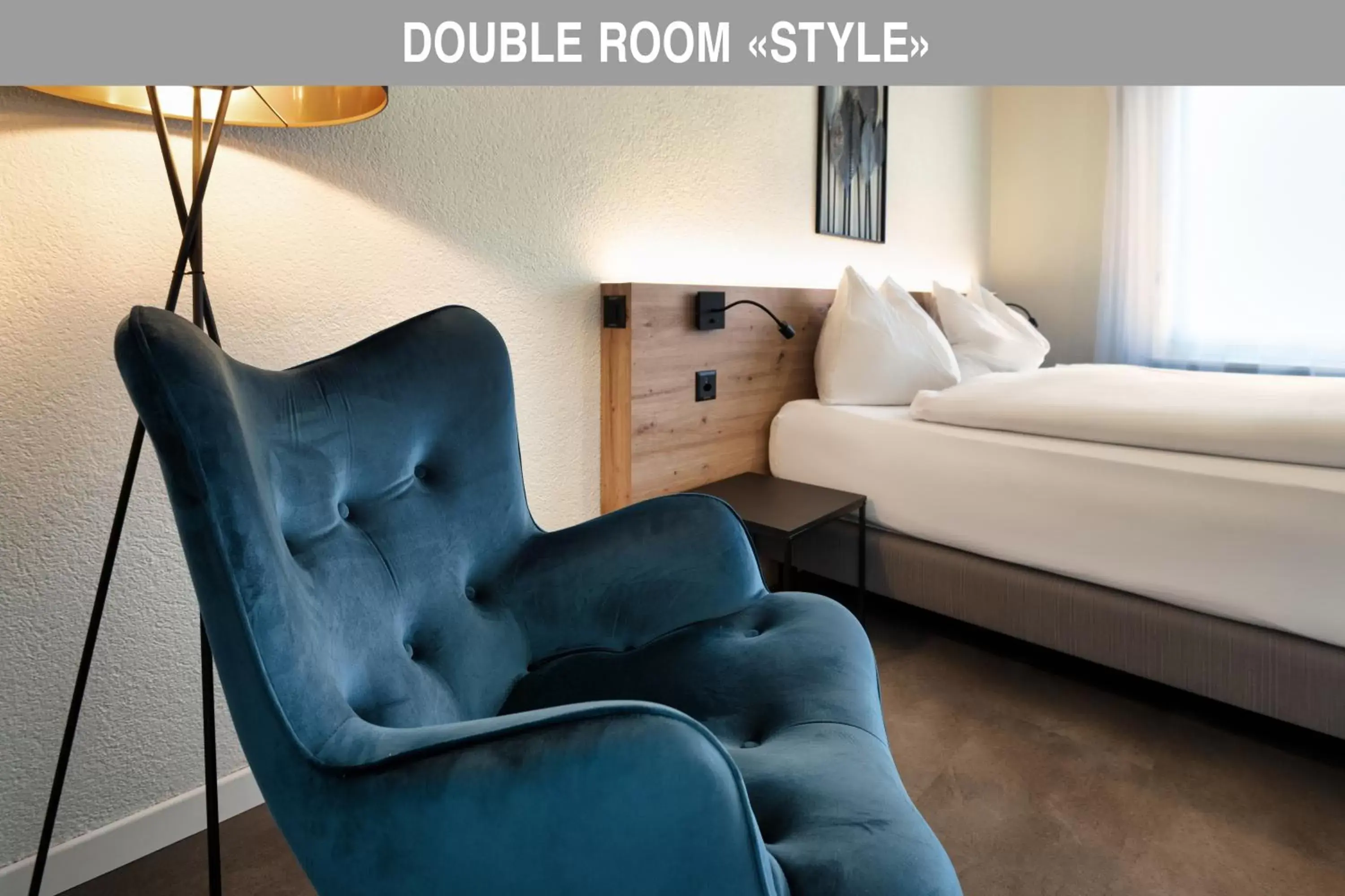 Bed, Seating Area in Hotel Bären Suhr