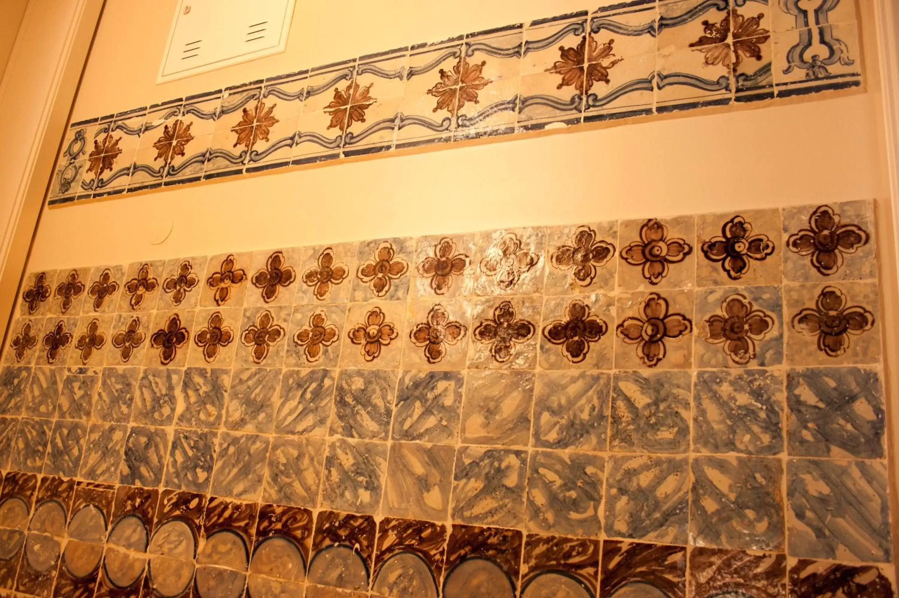 Decorative detail, Bathroom in Lisbon Arsenal Suites