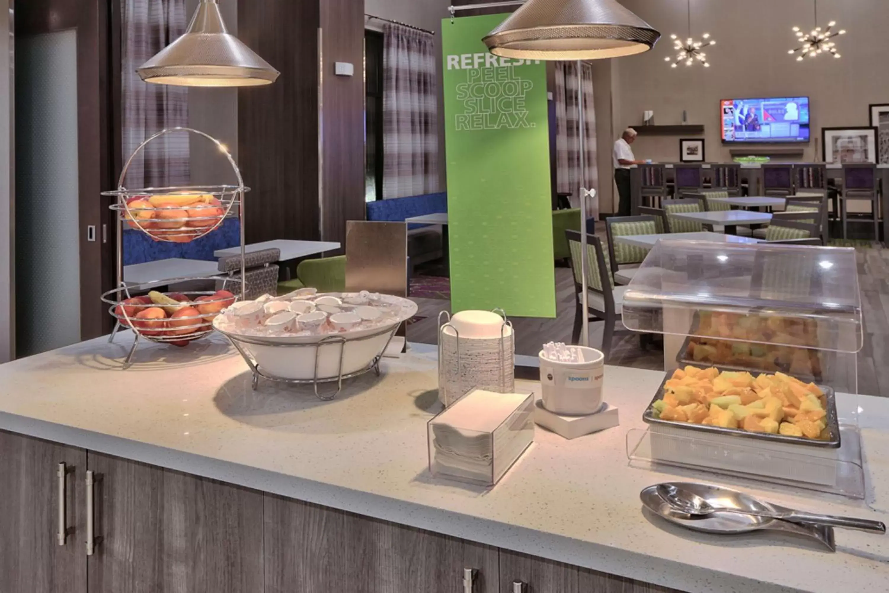 Dining area, Food in Hampton Inn & Suites Guthrie, OK