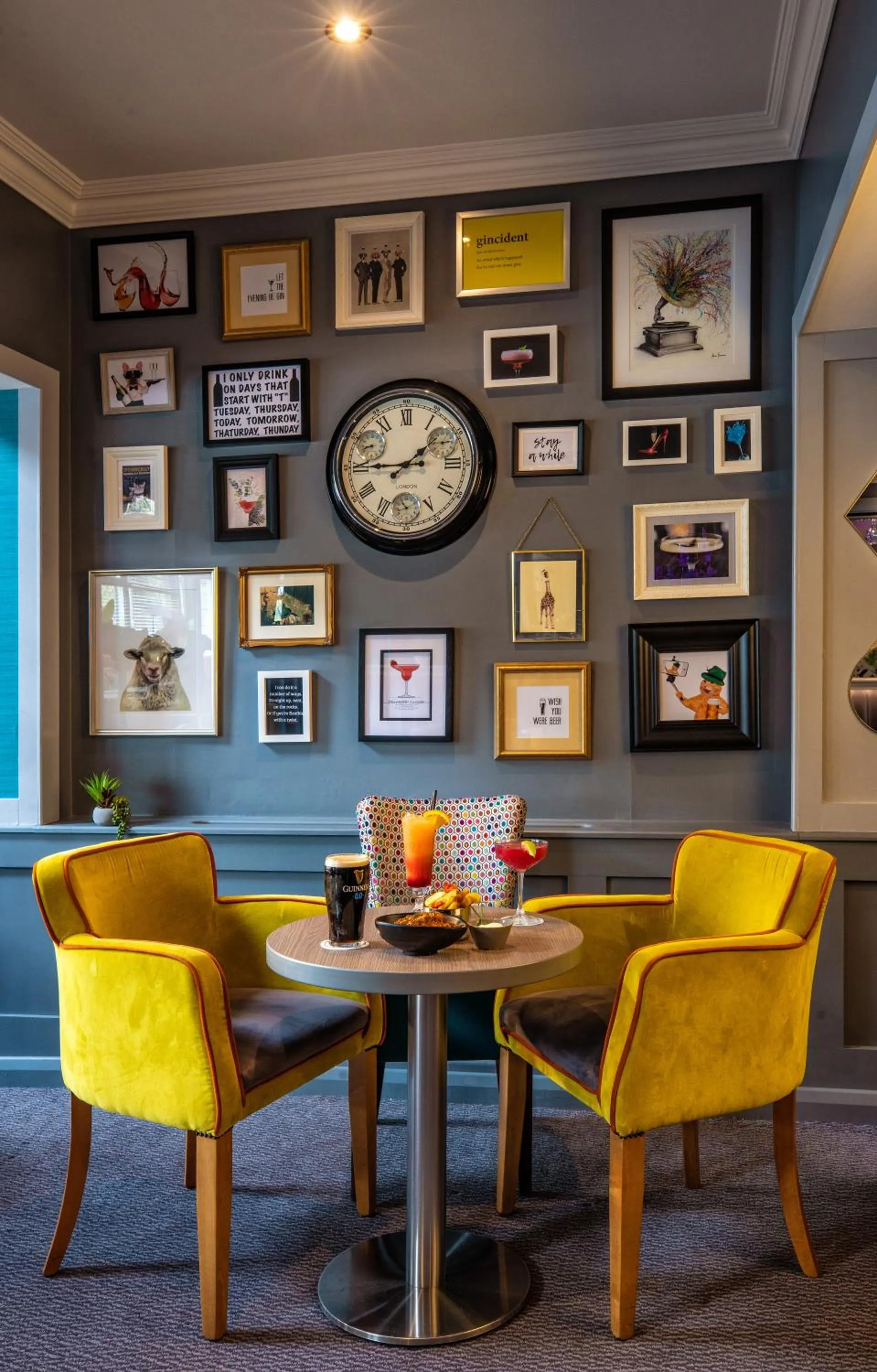 Lounge or bar in The Lodge Hotel