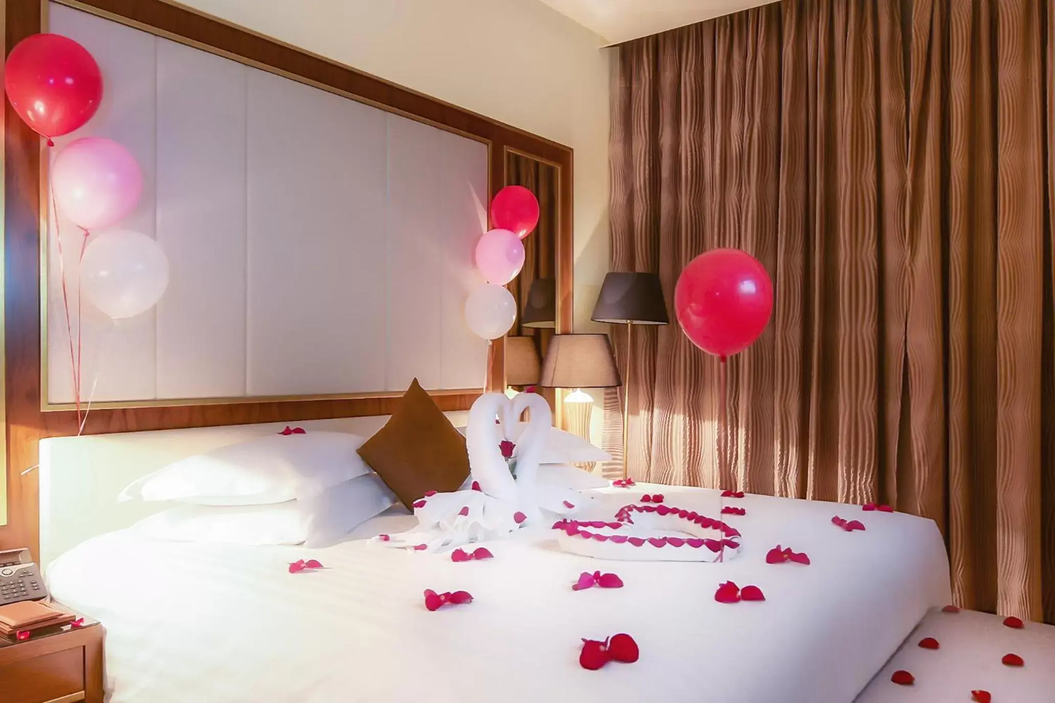 Bed in Bayat Hotel
