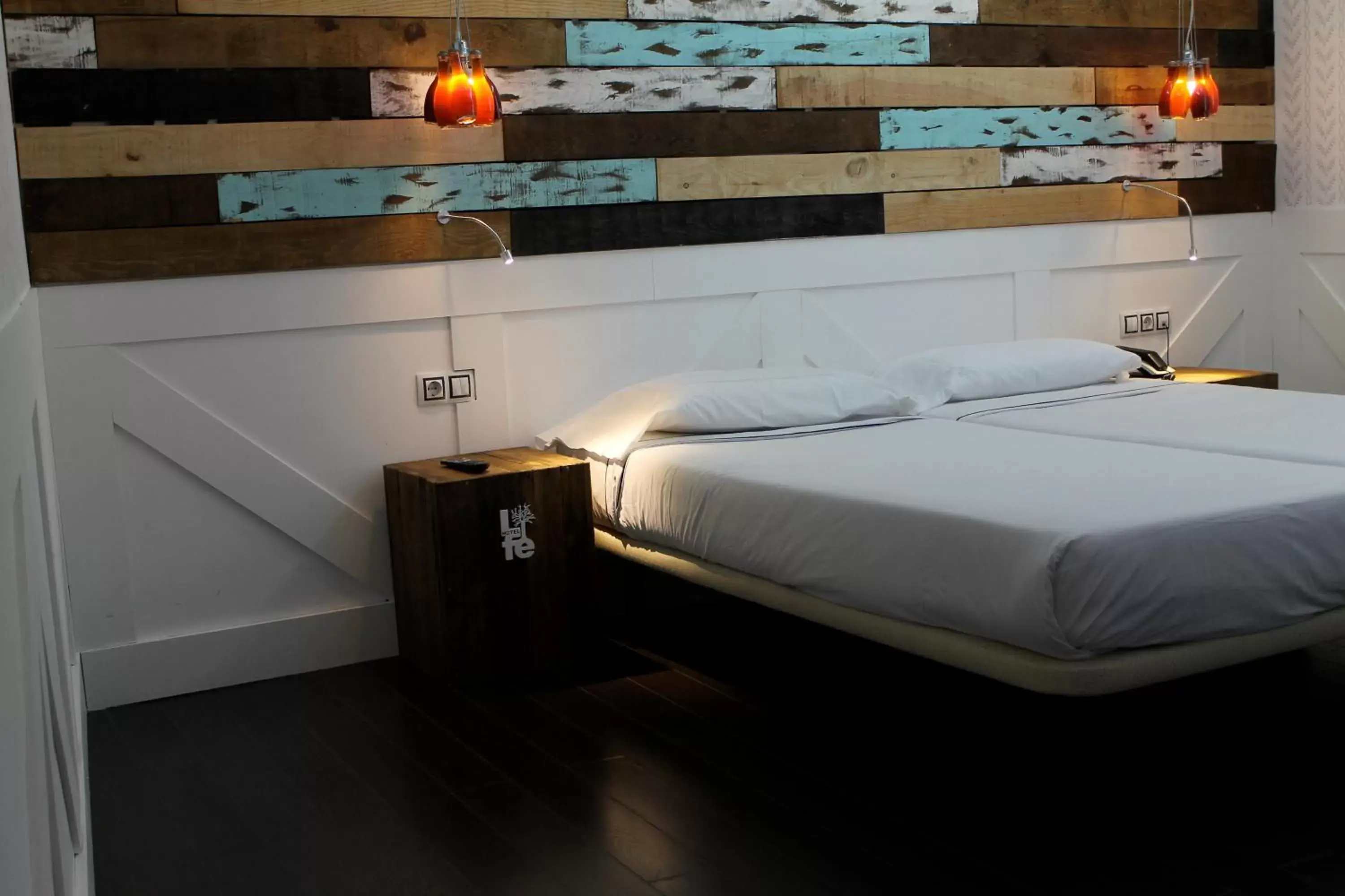 Bed in Hotel Life Gran Via Design