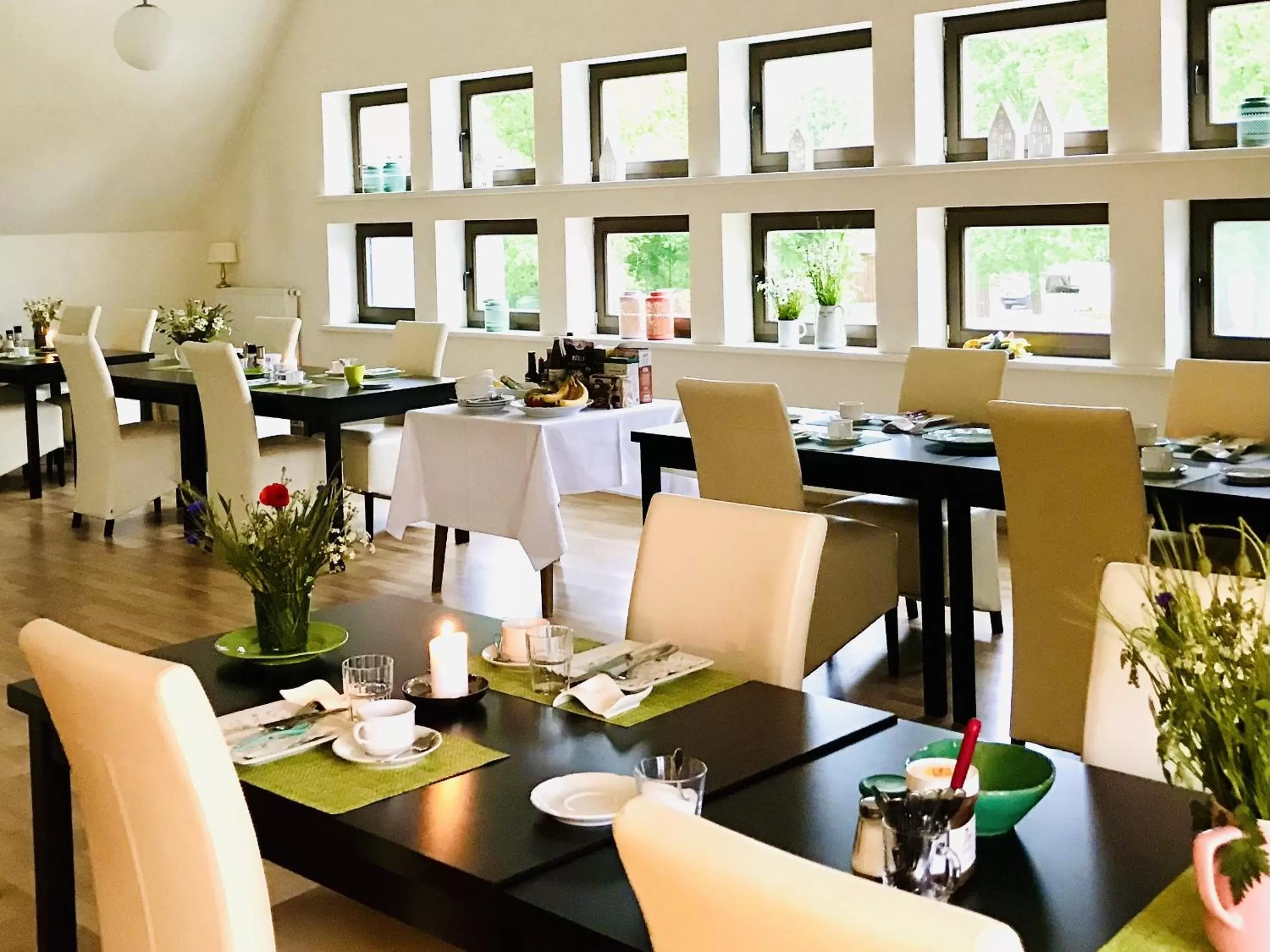 Breakfast in Plater Hermann